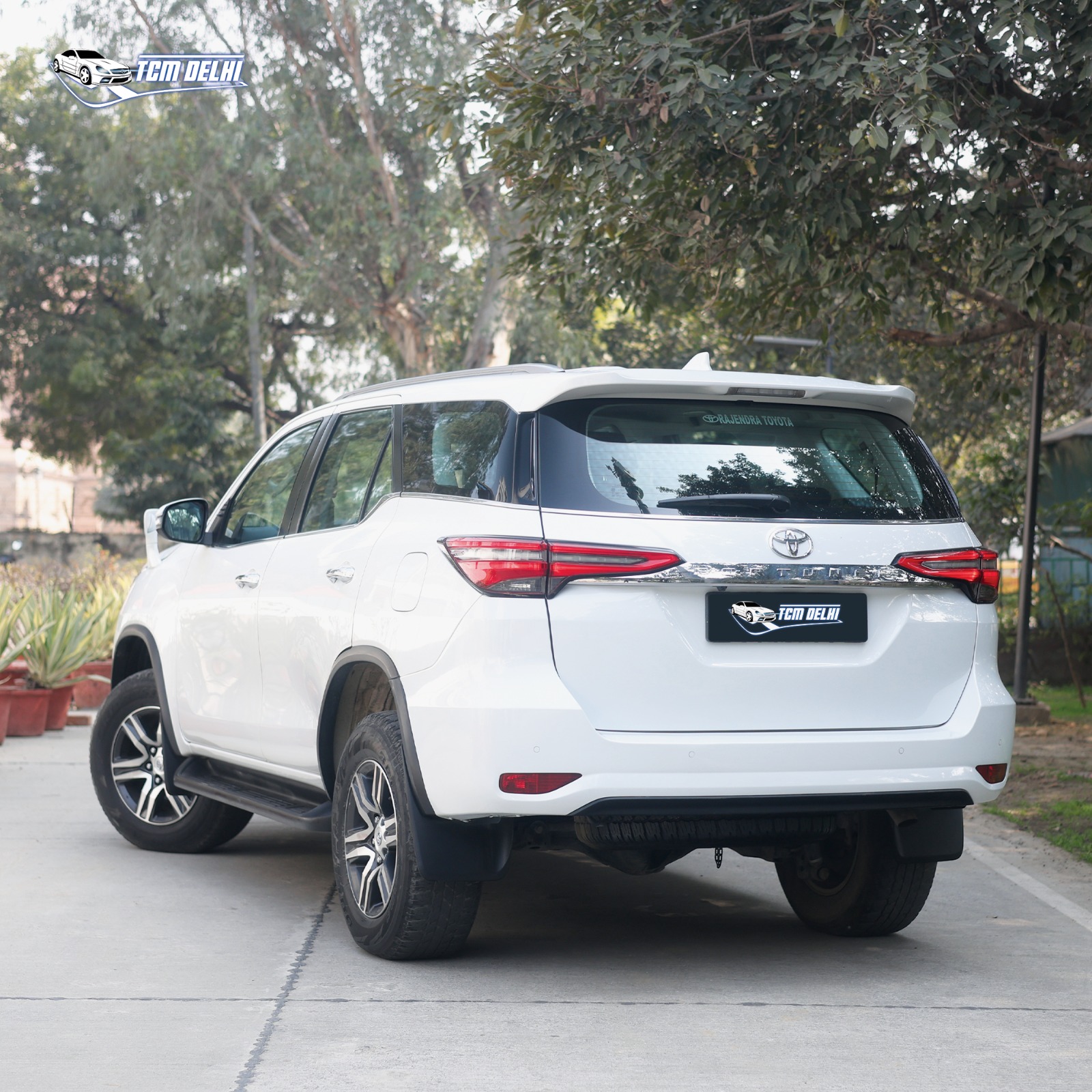 TOYOTA FORTUNER 4X2 A/T