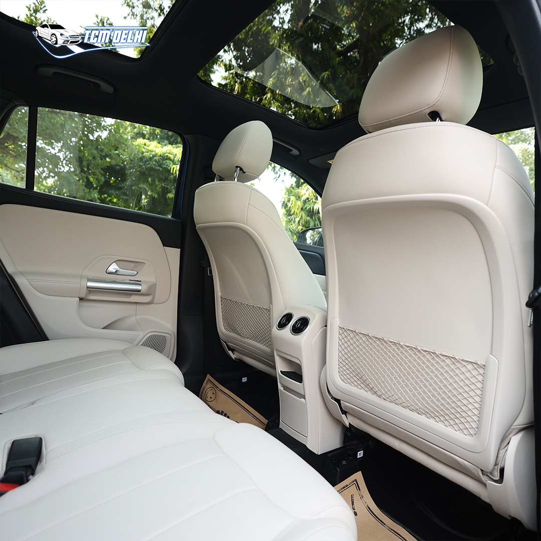 MERCEDS BENZ GLA200 2.0 PETROL