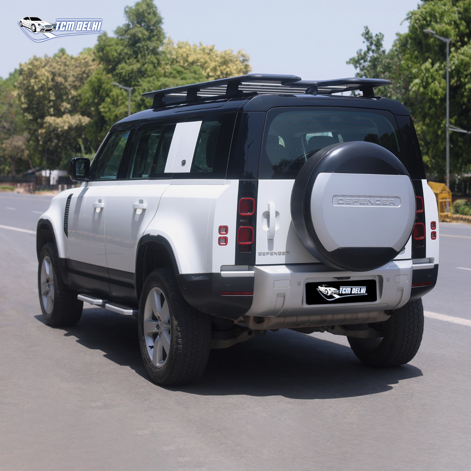 LAND ROVER DEFENDER 2.0 HSE 110PS