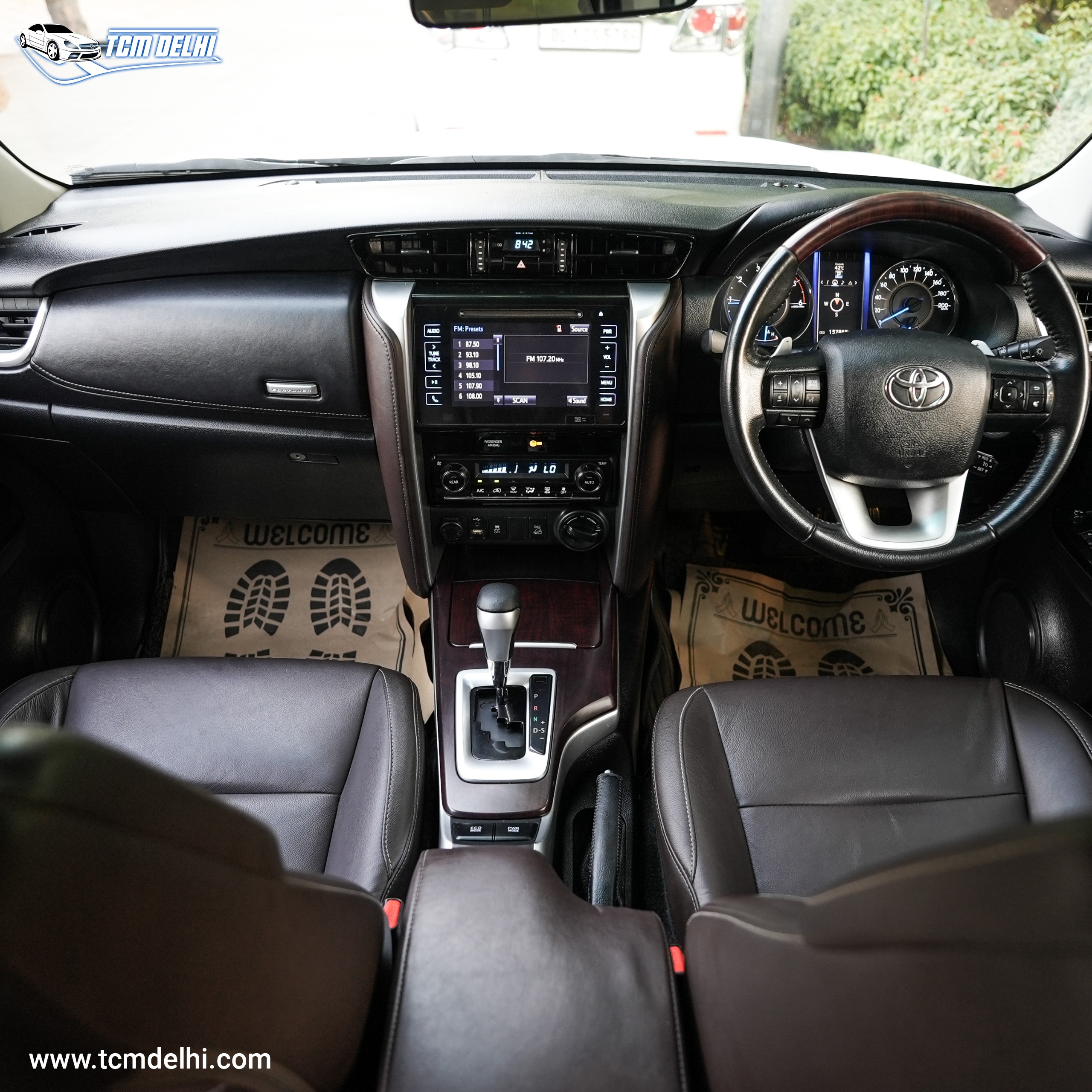 TOYOTA FORTUNER 4X4 AT