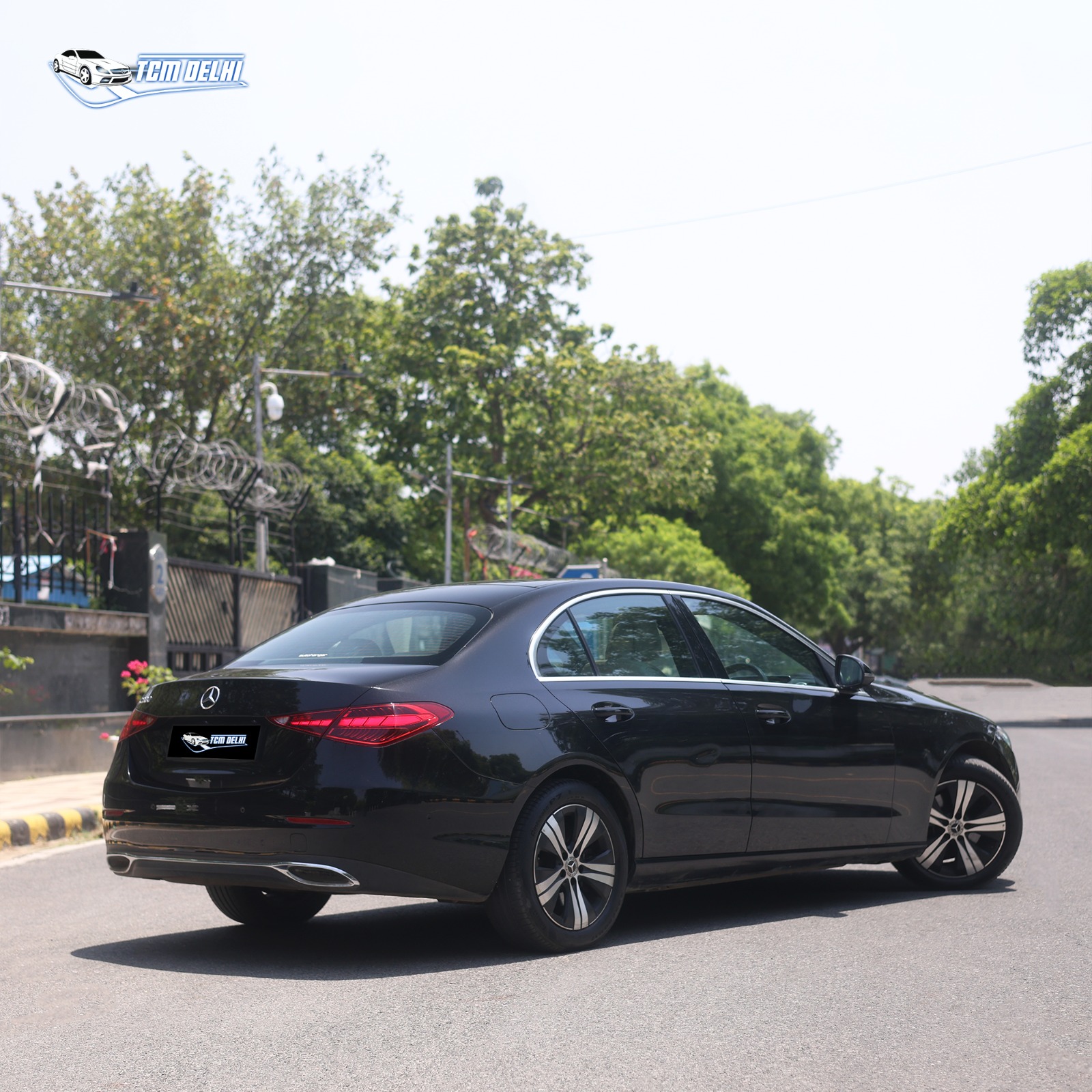 MERCEDES BENZ C200