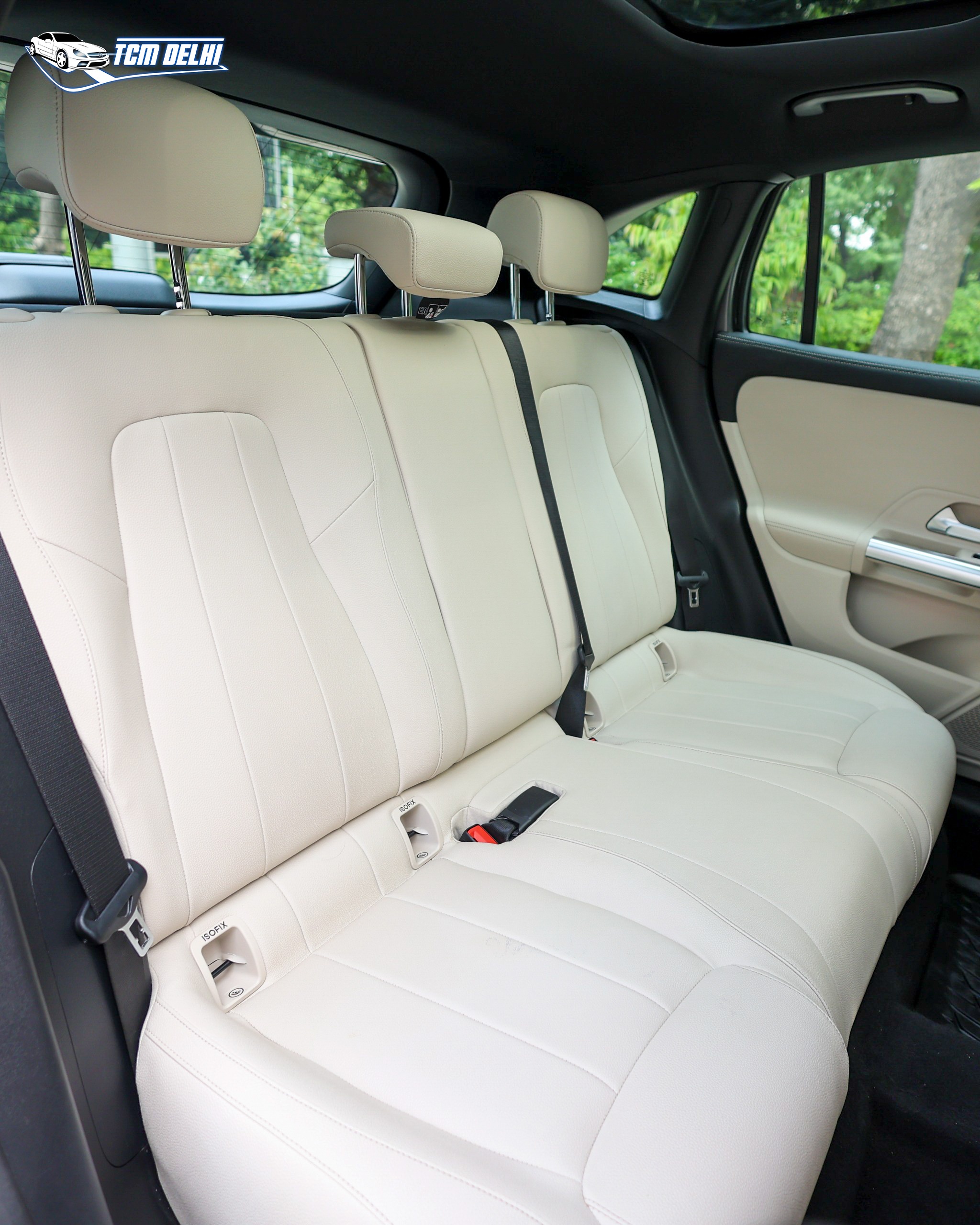 MERCEDES BENZ GLA200