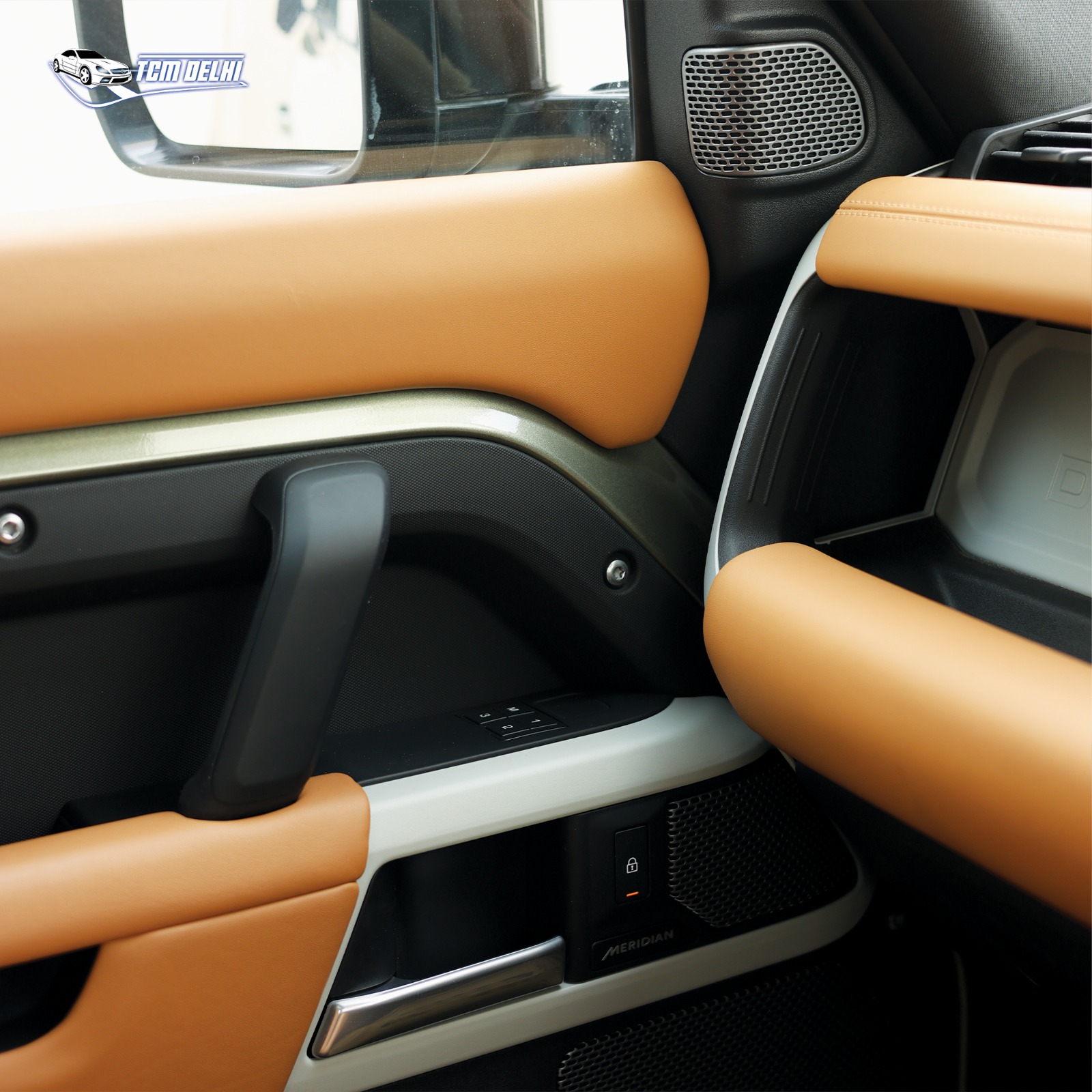 LAND ROVER DEFENDER 2.0 HSE 110PS