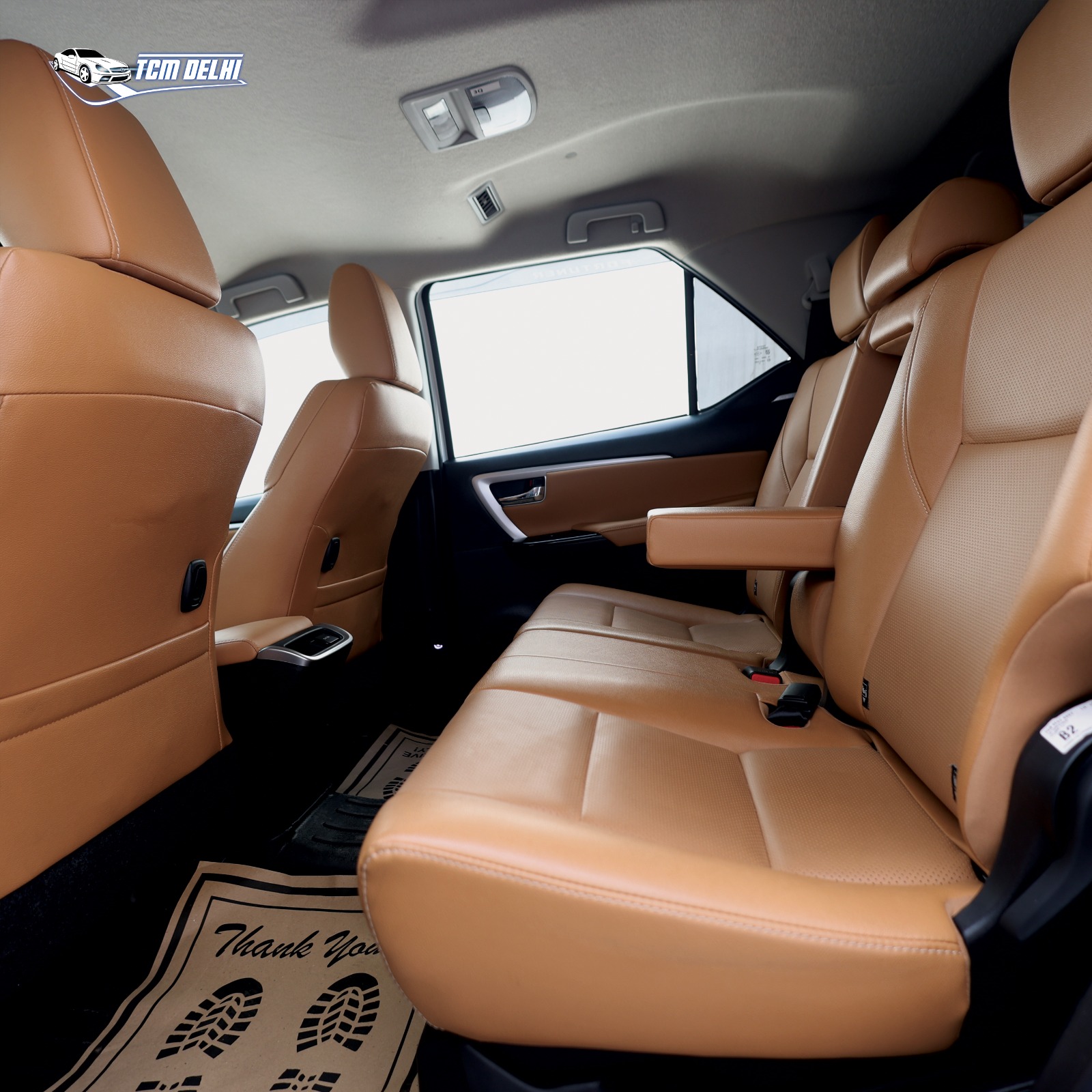 TOYOTA FORTUNER 4X4 AT