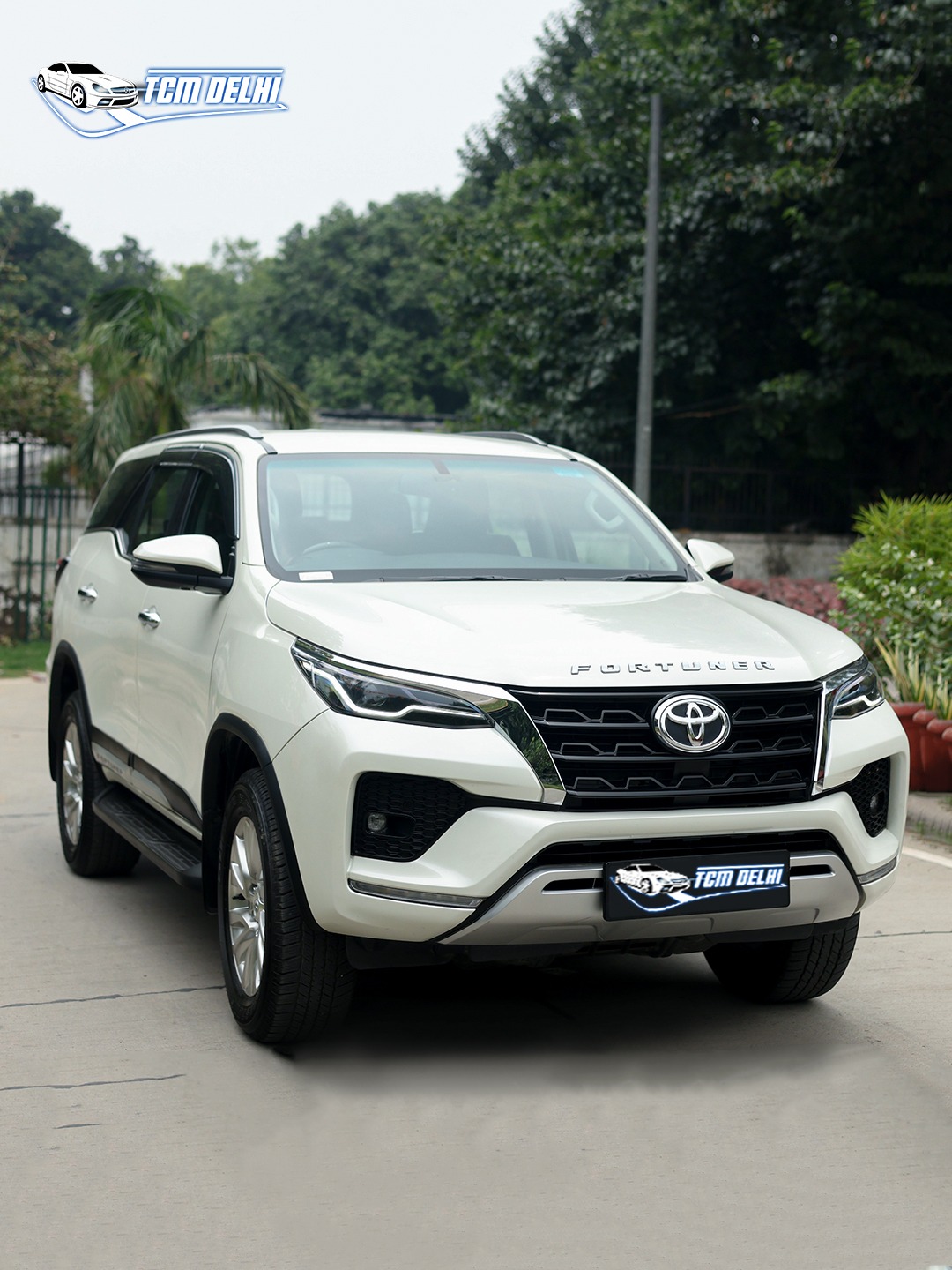 TOYOTA FORTUNER 4X2 AUTOMATIC