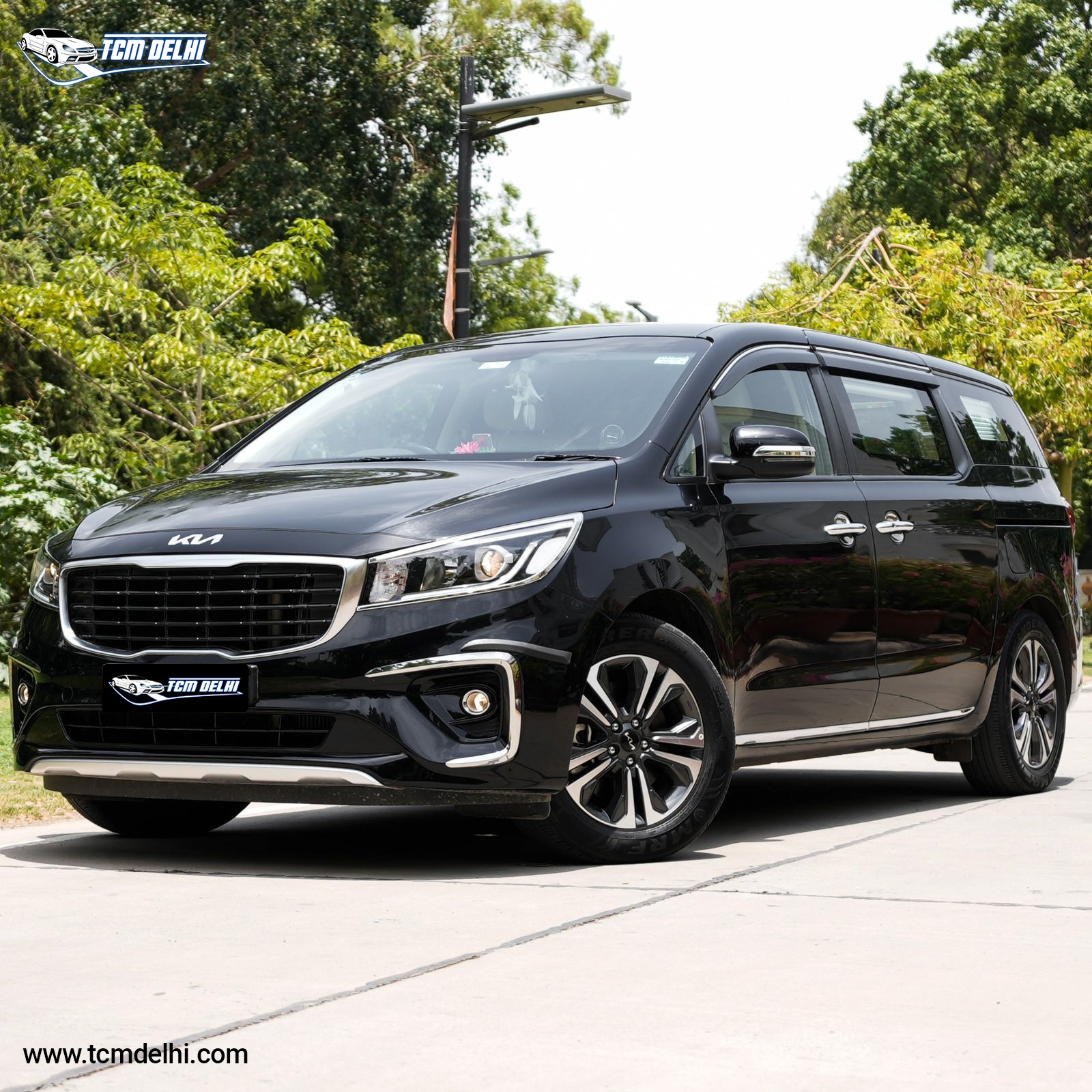 KIA CARNIVAL LIMOSINE+