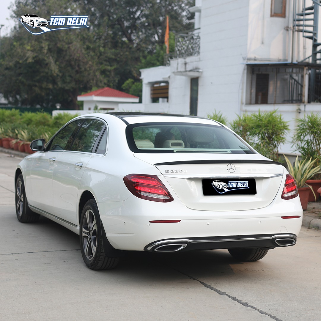 MERCEDES BENZ E220d EXCLUSIVE