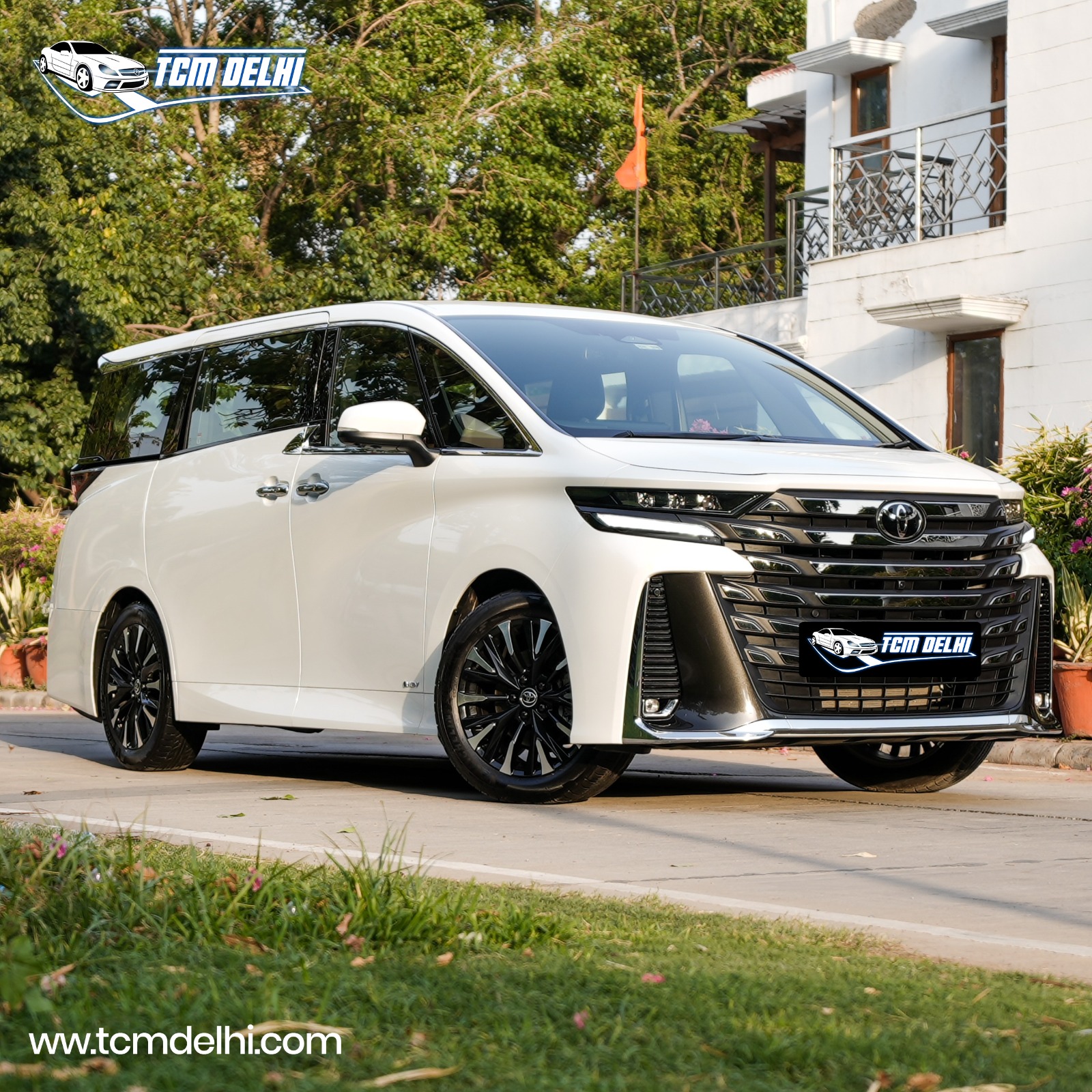 TOYOTA VELLFIRE HYBRID HI