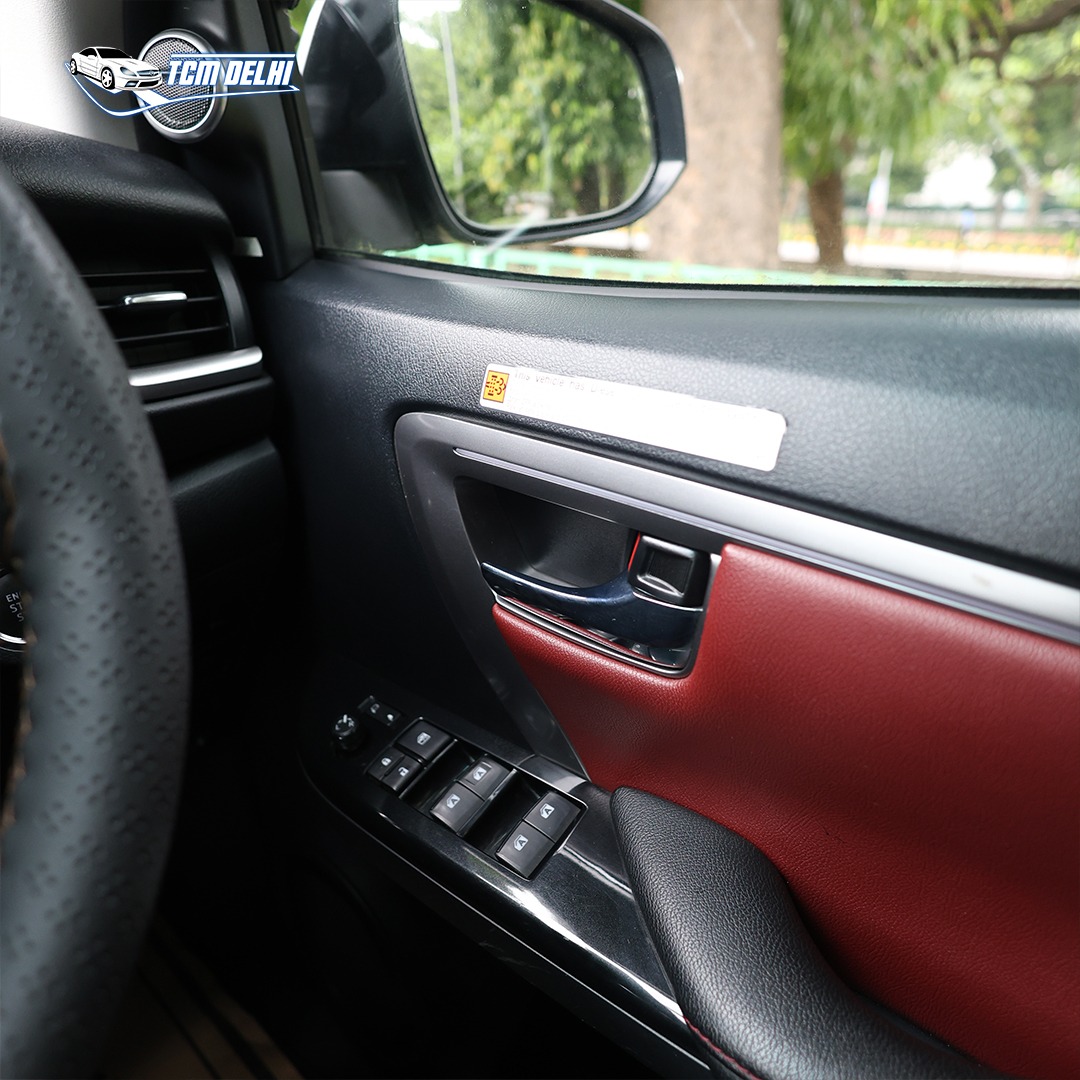TOYOTA FORTUNER LEGENDER 4X4 AT