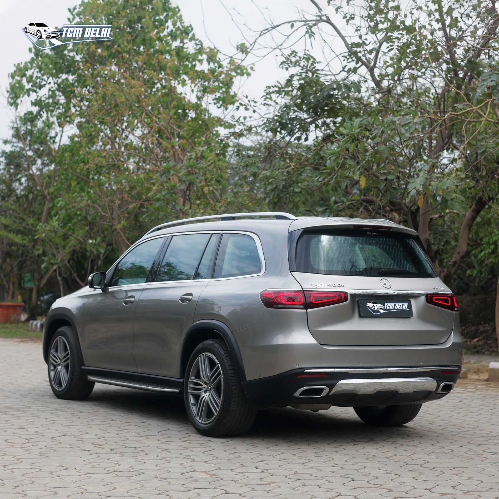 MERCEDES BENZ GLS400D