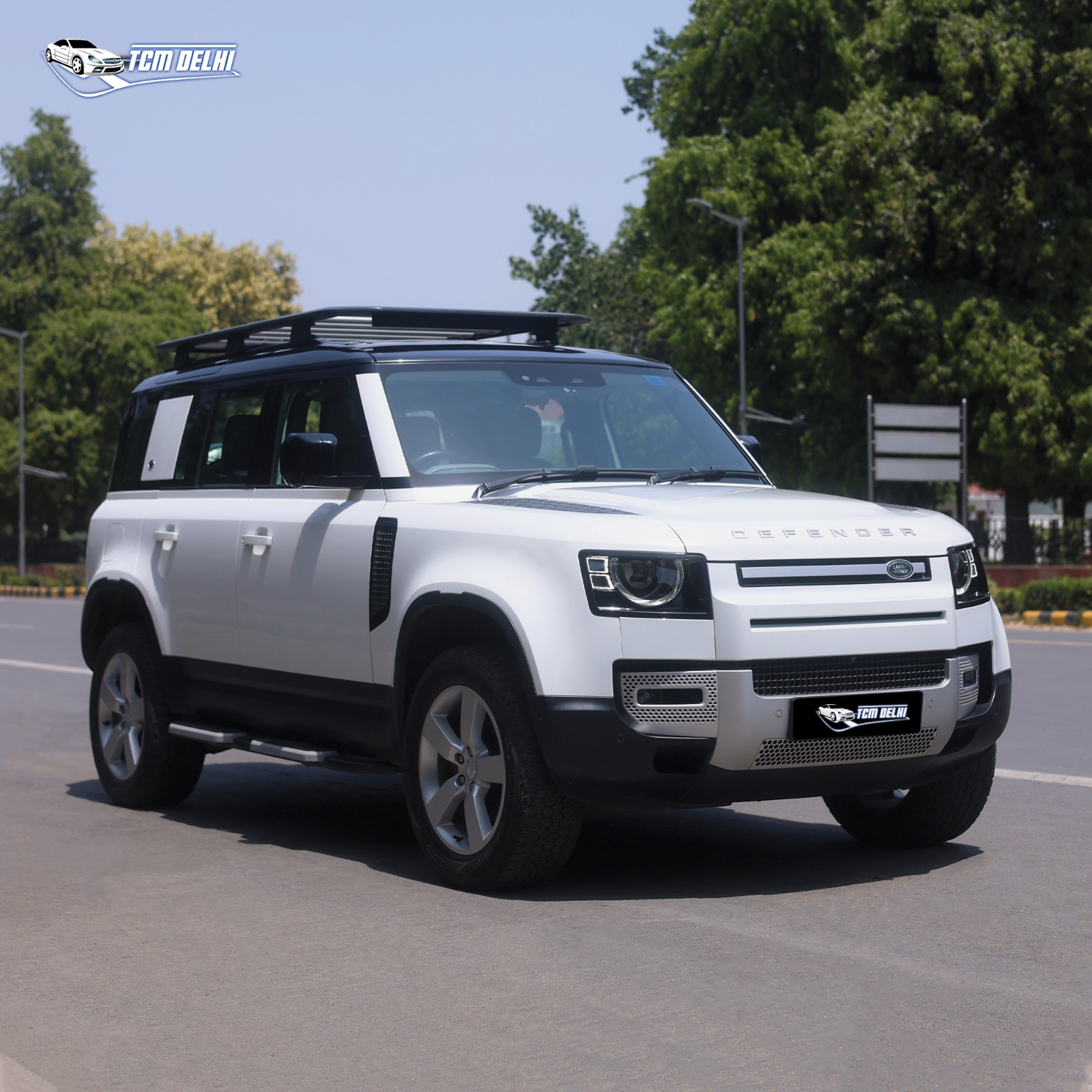 LAND ROVER DEFENDER 2.0 HSE 110PS