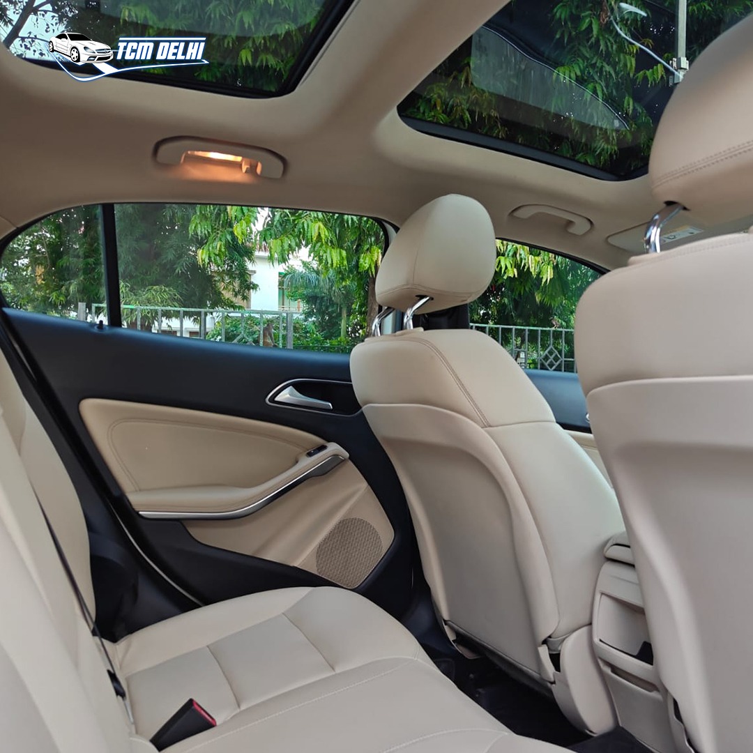 MERCEDES BENZ GLA200