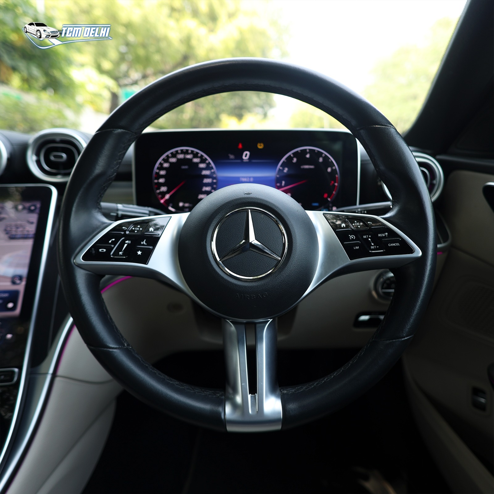 MERCEDES BENZ C200