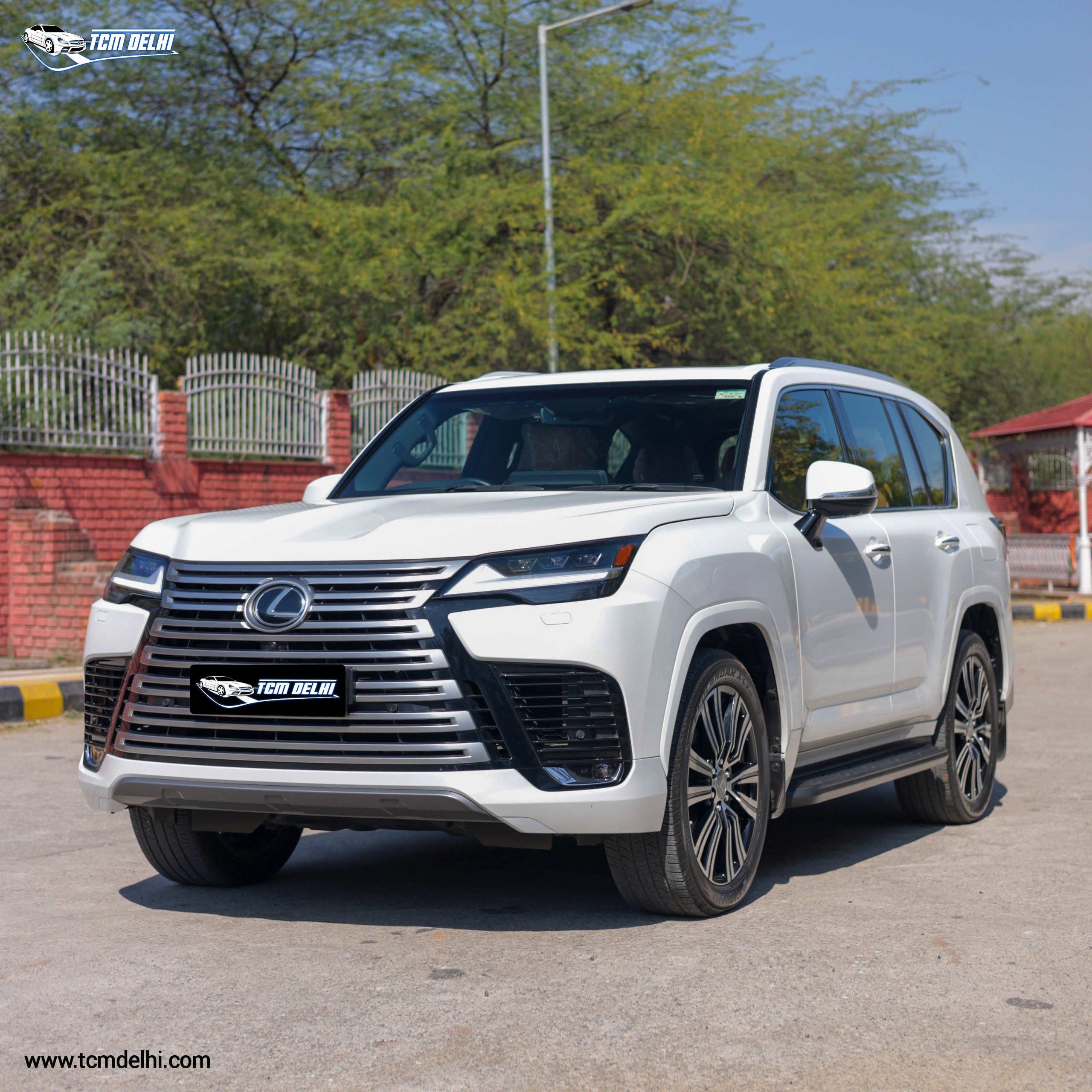 LEXUS LX500d