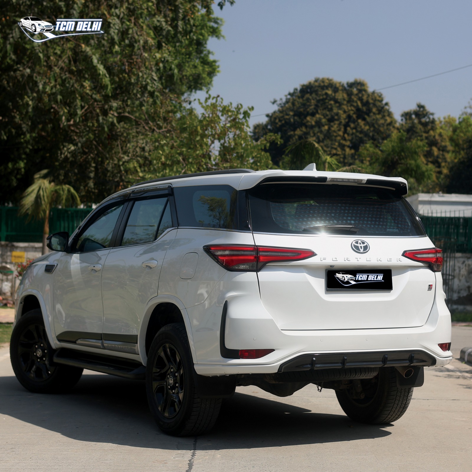 TOYOTA FORTUNER GR SPORT