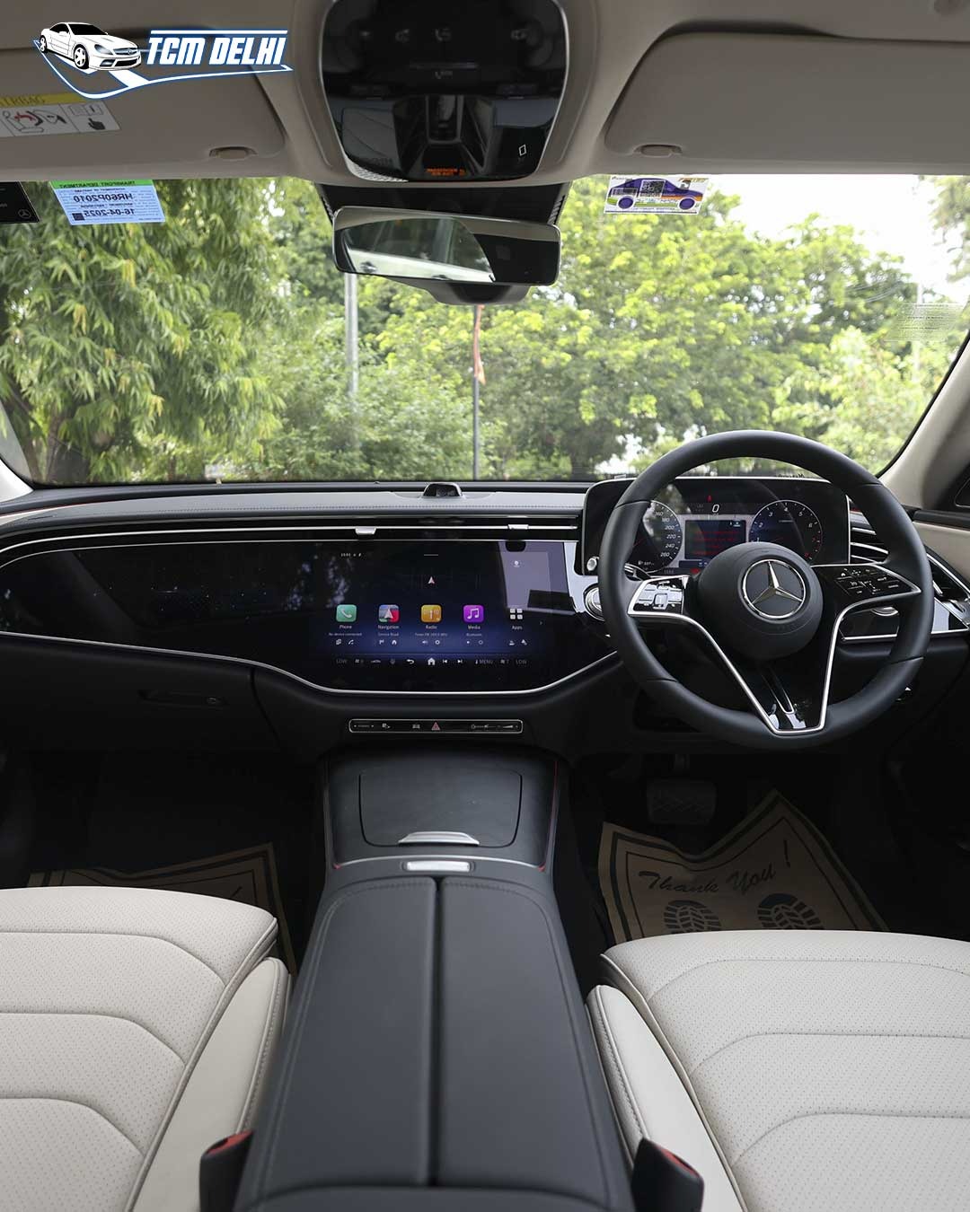 MERCEDES BENZ E200