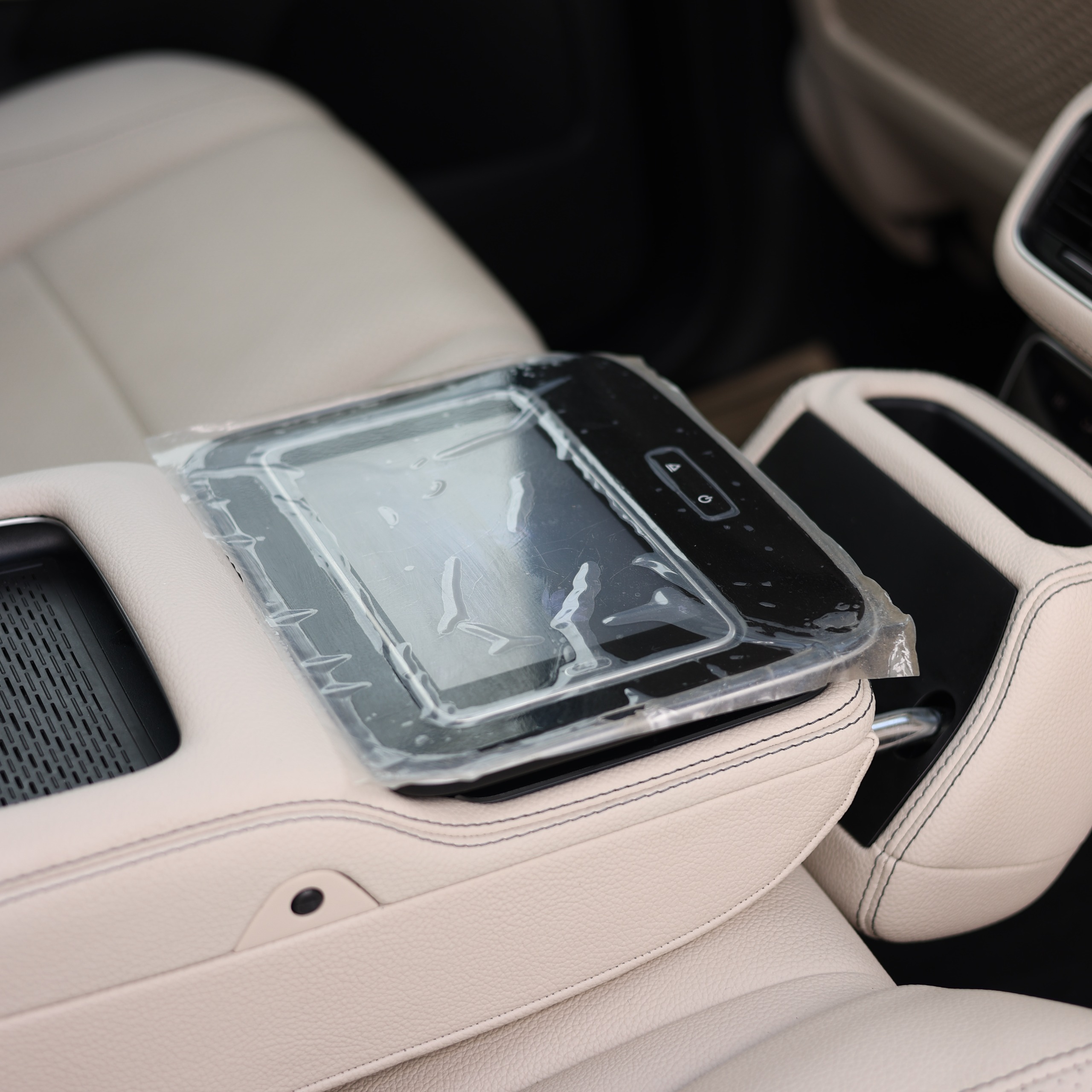 MERCEDES BENZ GLS450