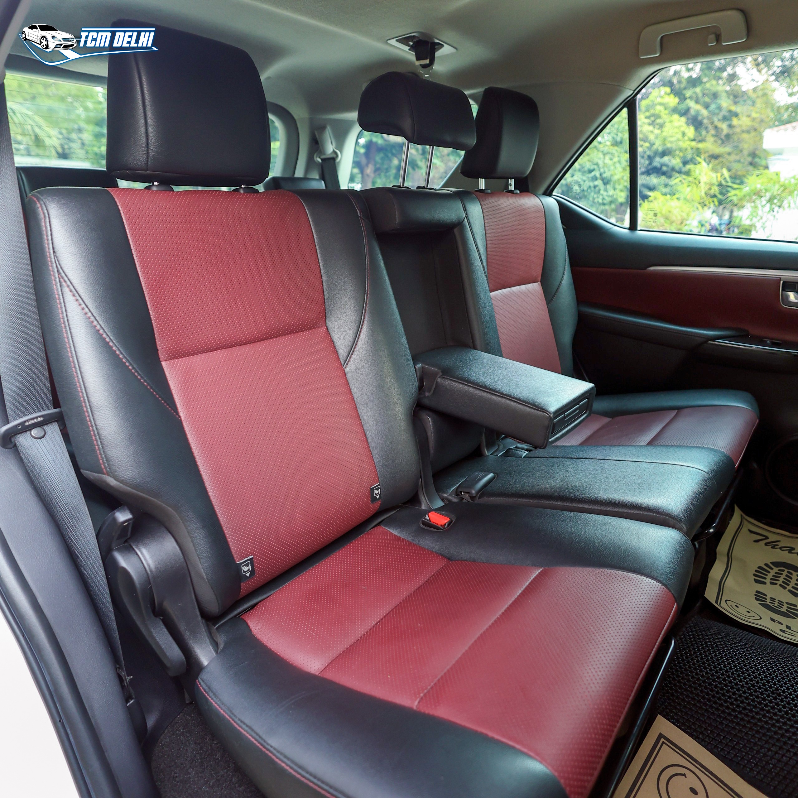 TOYOTA FORTUNER LEGENDER 4X2 AT