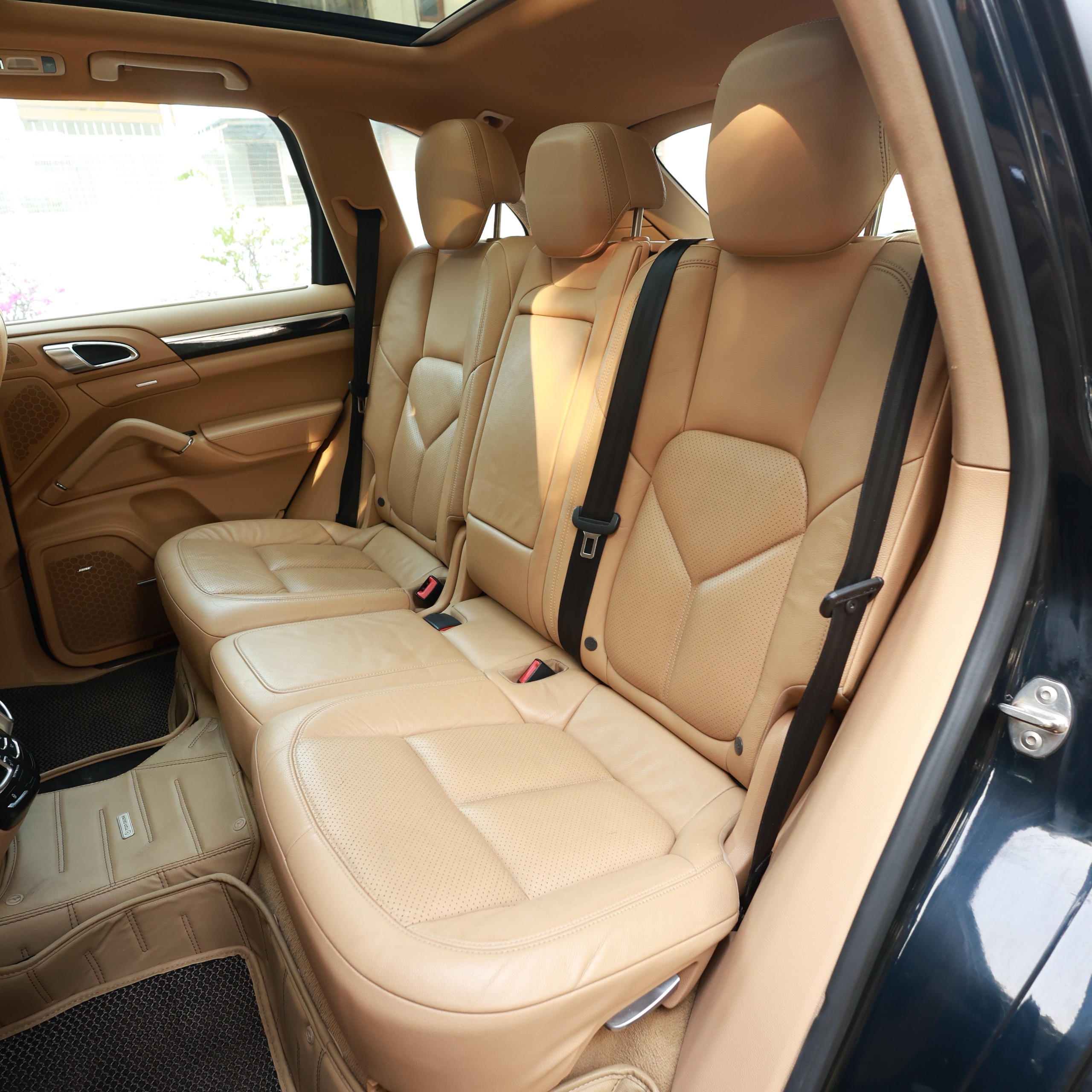 PORSCHE CAYENNE 3.0