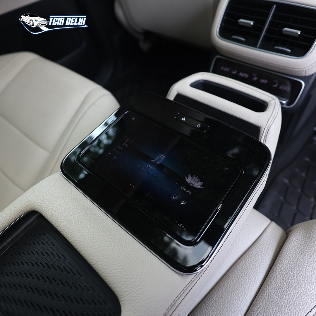MERCEDES BENZ GLS400D