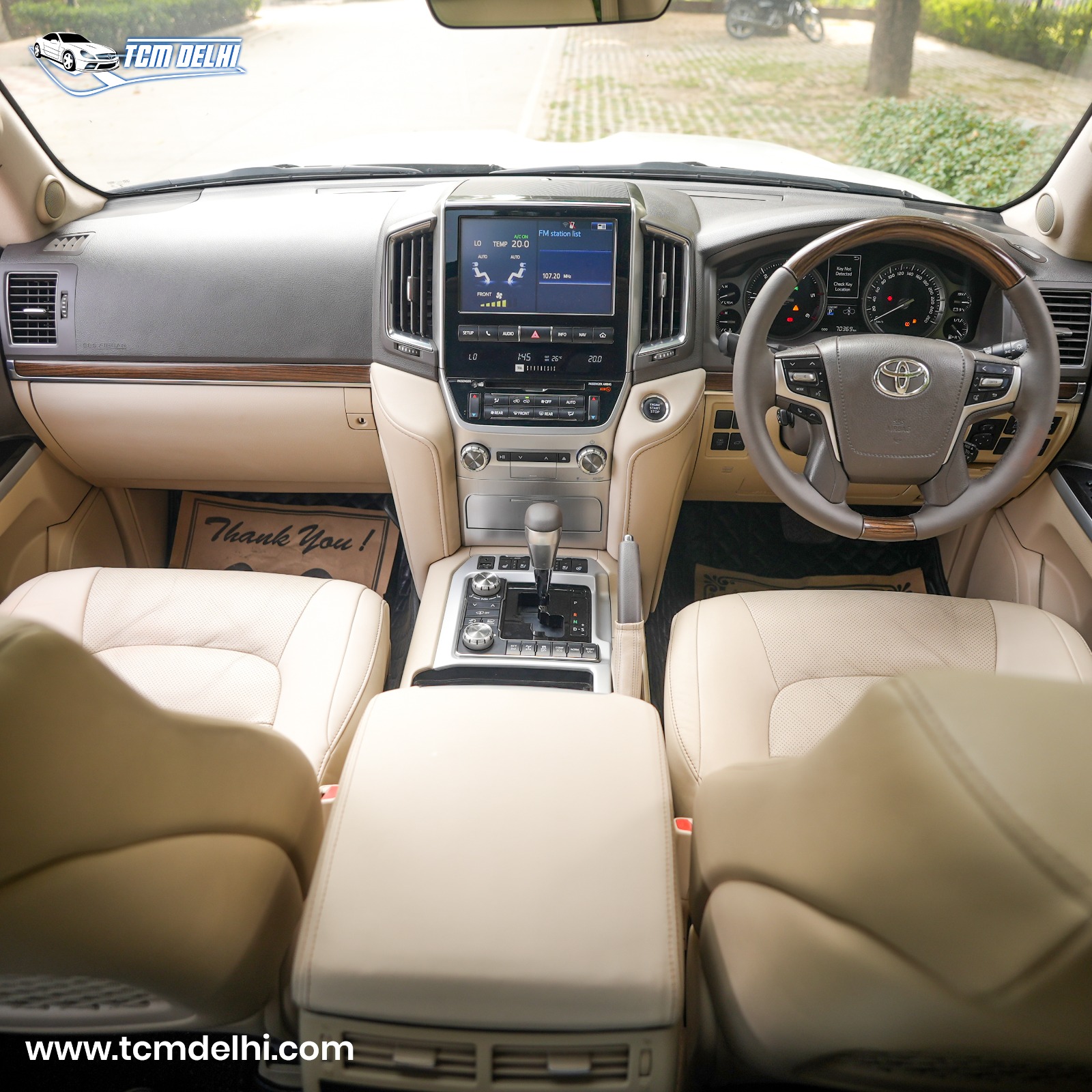 TOYOTA LAND CRUISER V8