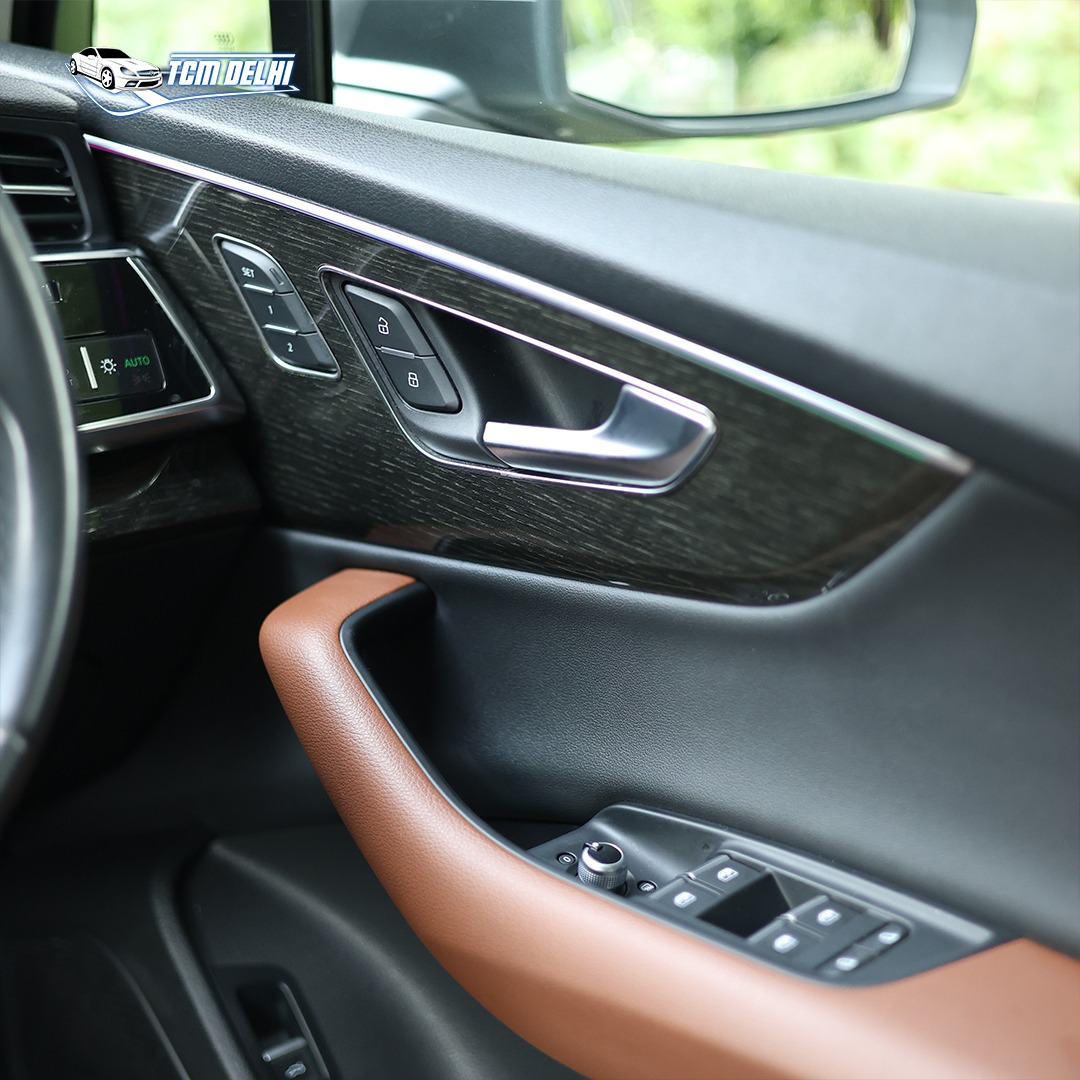 AUDI Q7 55 TFSI QUATTRO TECHNOLOGY