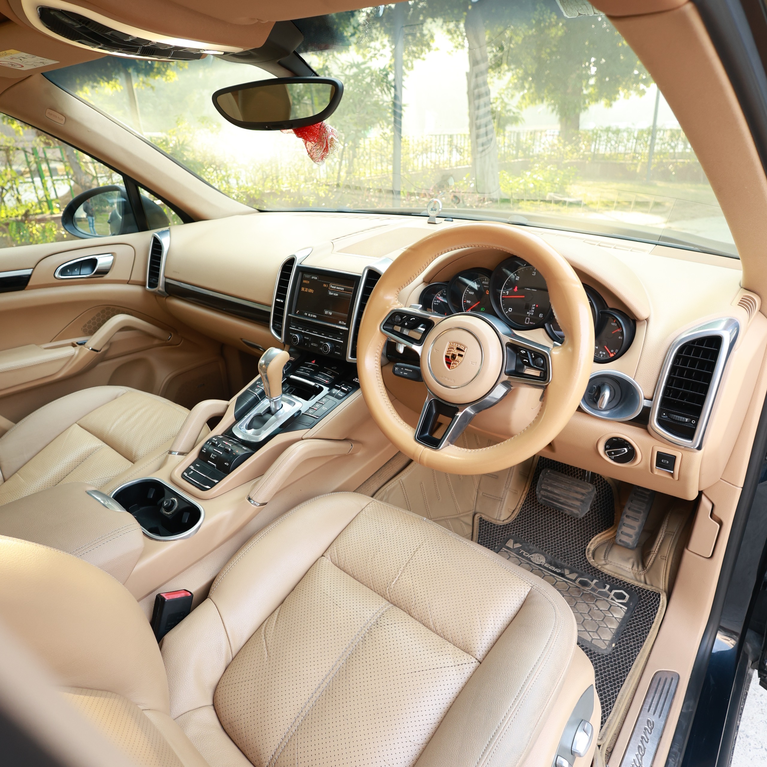 PORSCHE CAYENNE 3.0