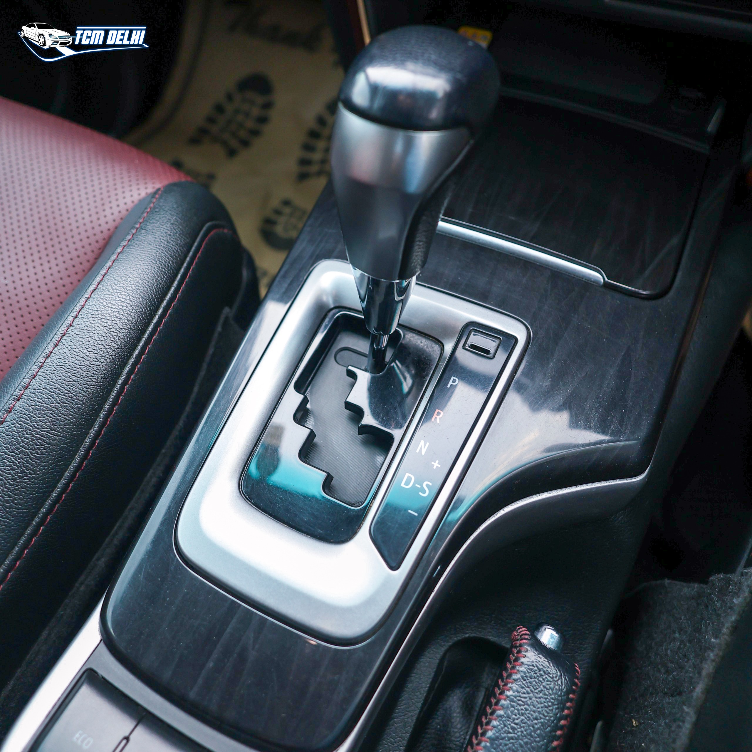 TOYOTA FORTUNER LEGENDER 4X2 AT