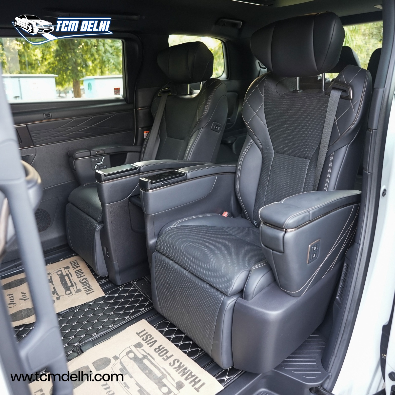 TOYOTA VELLFIRE HYBRID HI