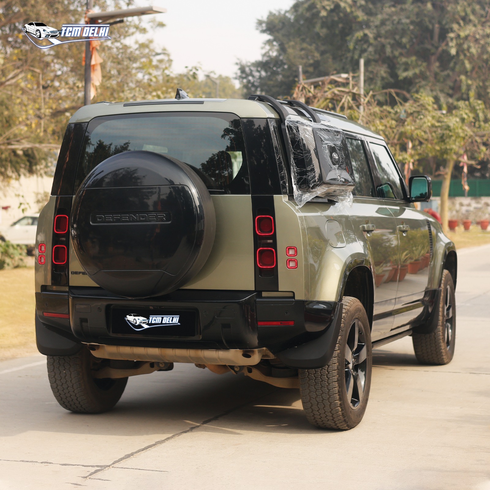 LAND ROVER DEFENDER 2.0 HSE 110PS