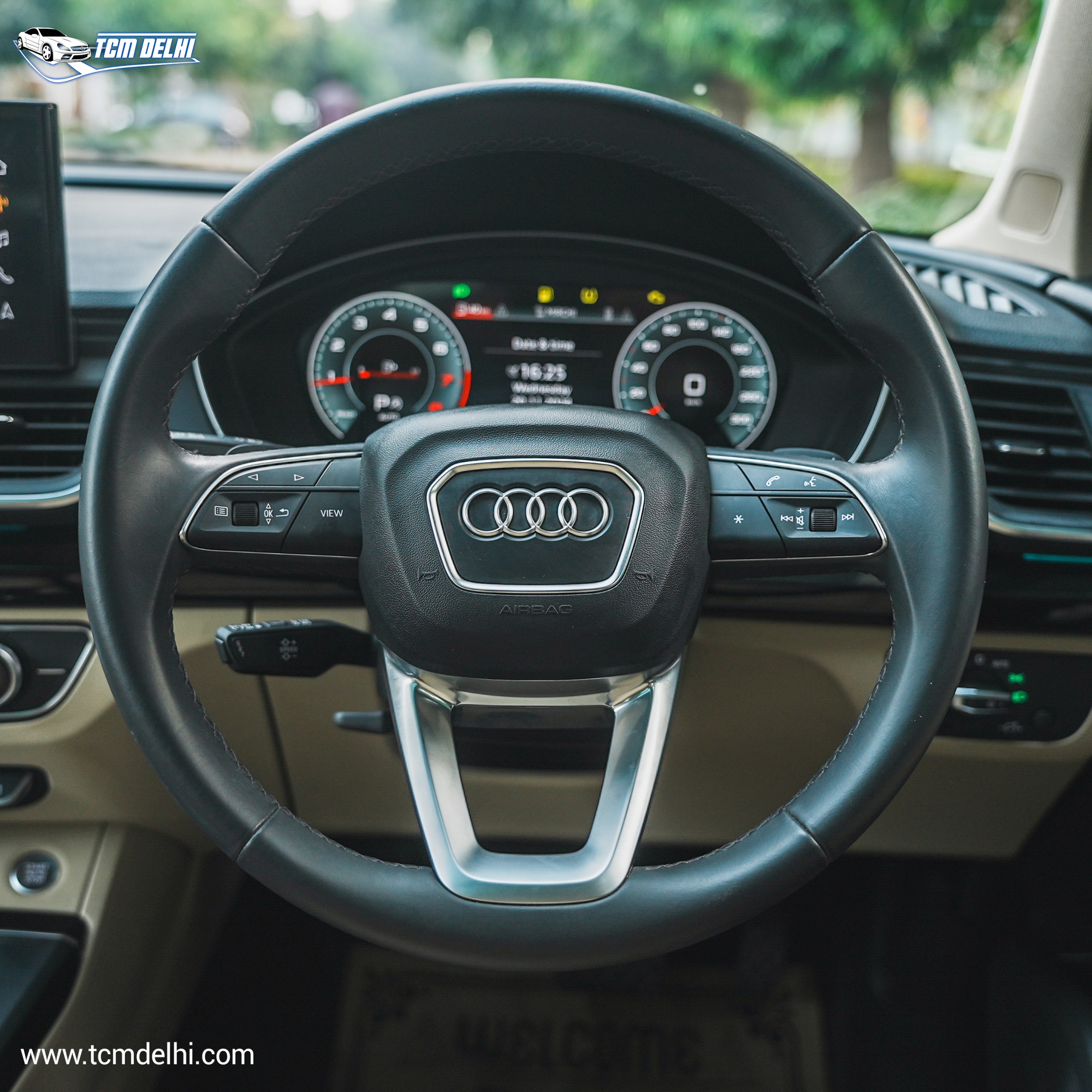 AUDI Q5 45 TFSI TECHNOLOGY