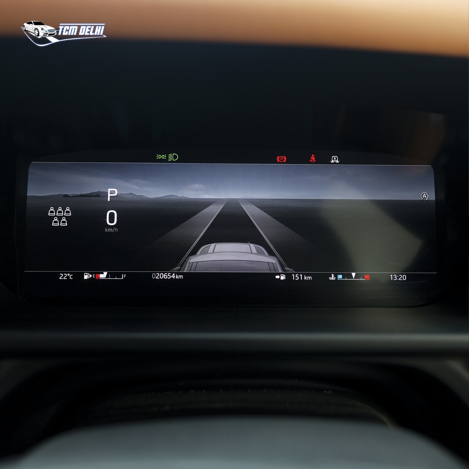 LAND ROVER DEFENDER 2.0 HSE 110PS