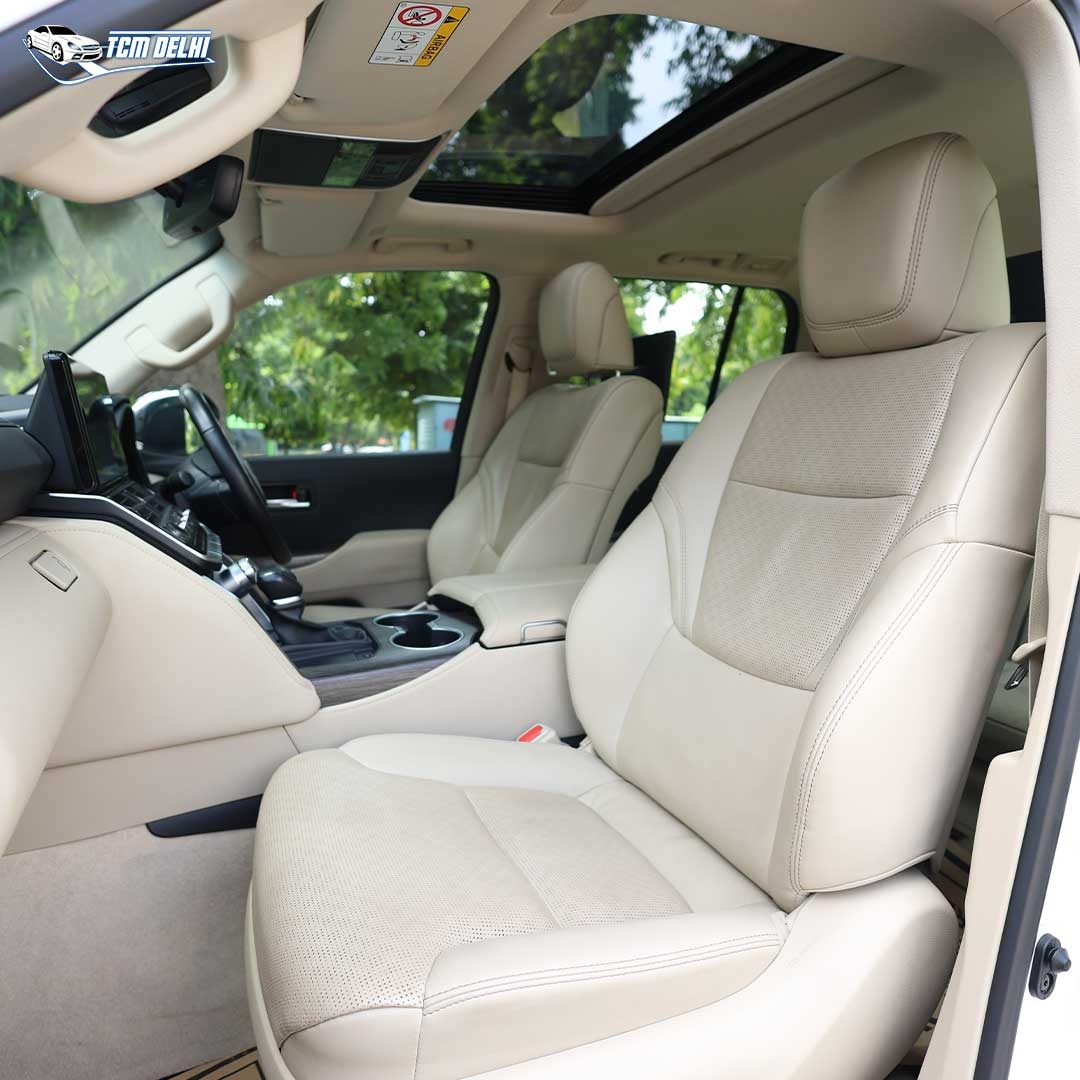 TOYOTA LAND CRUISER ZX300