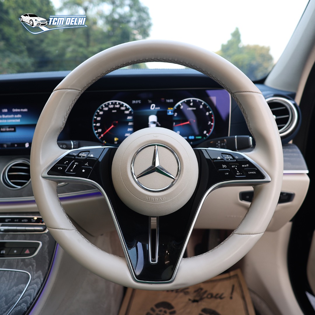 MERCEDES BENZ E200 AMG LINE