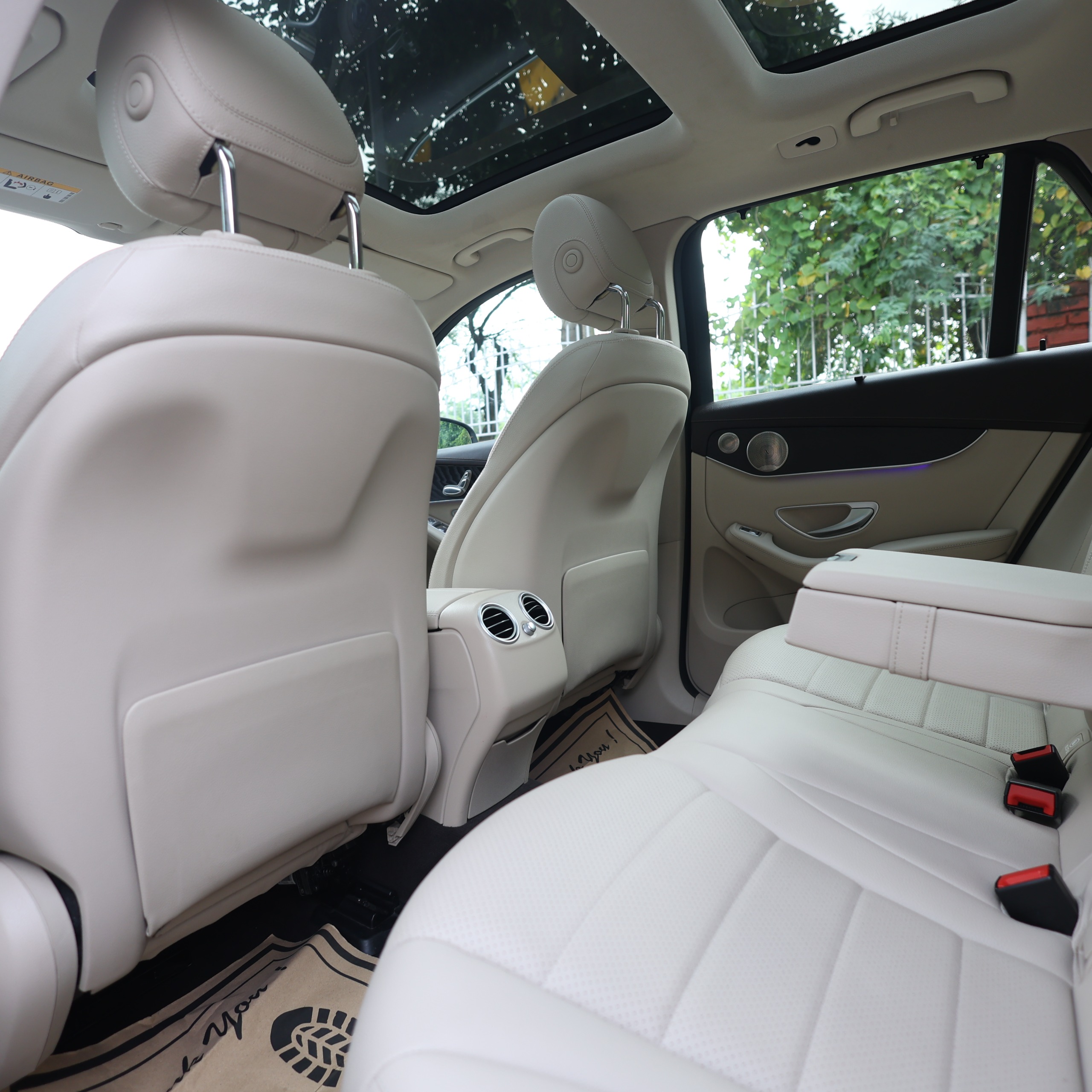 MERCEDES BENZ GLC200
