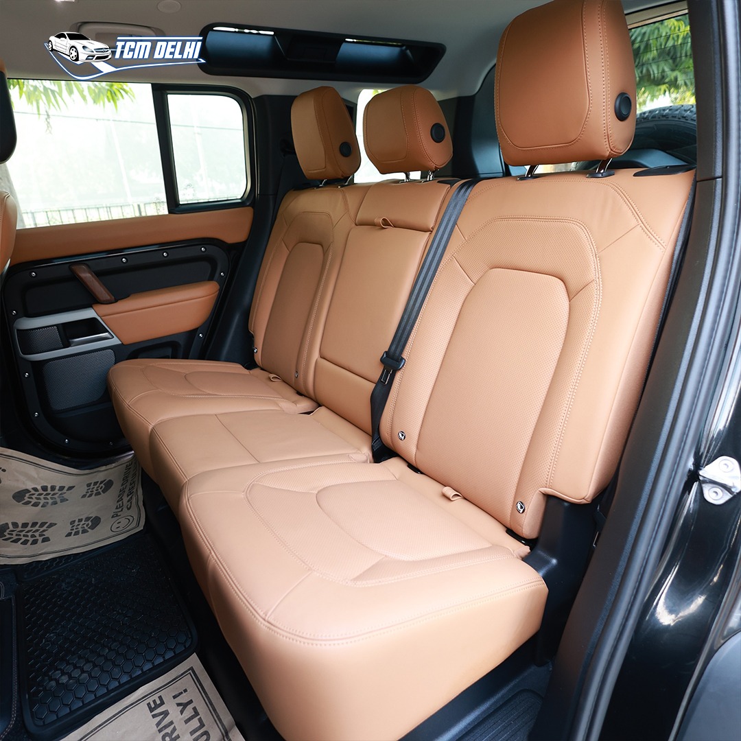 LAND ROVER DEFENDER 2.0 HSE 110PS