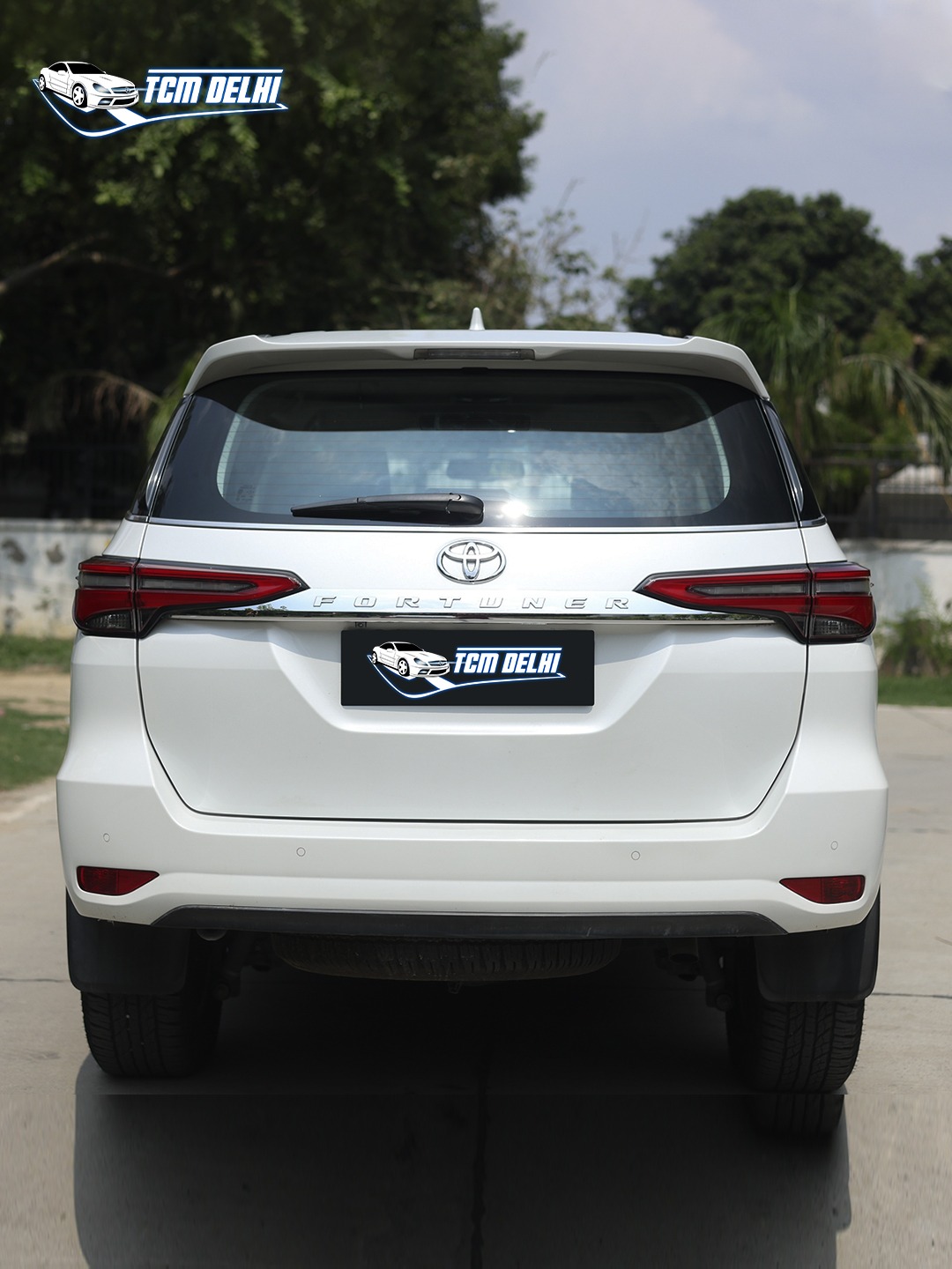 TOYOTA FORTUNER 4X2 AUTOMATIC