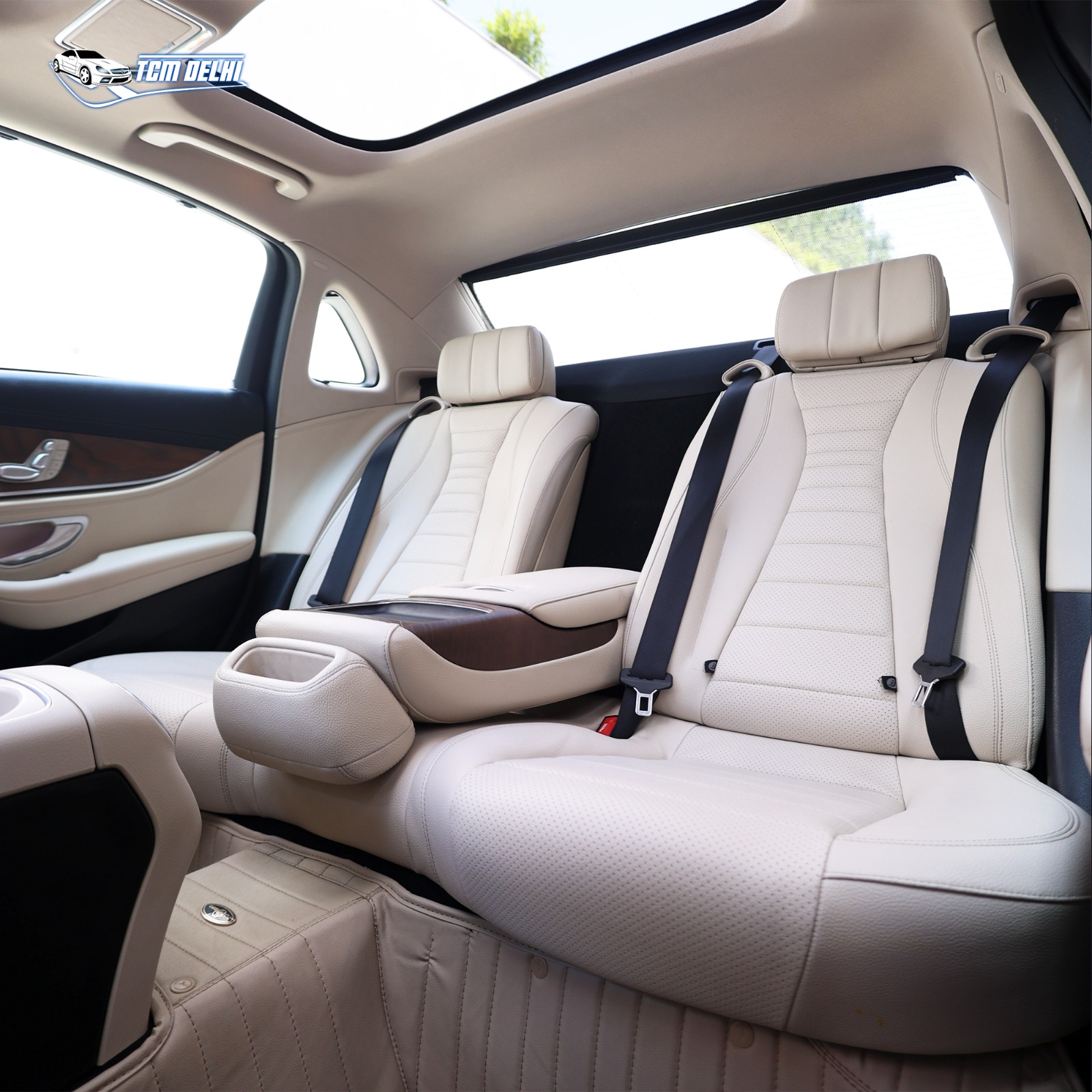 MERCEDES BENZ E200 EXPRESSION