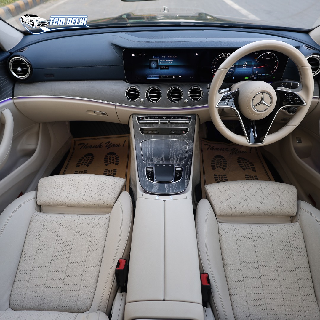 MERCEDES BENZ E200 AMG LINE