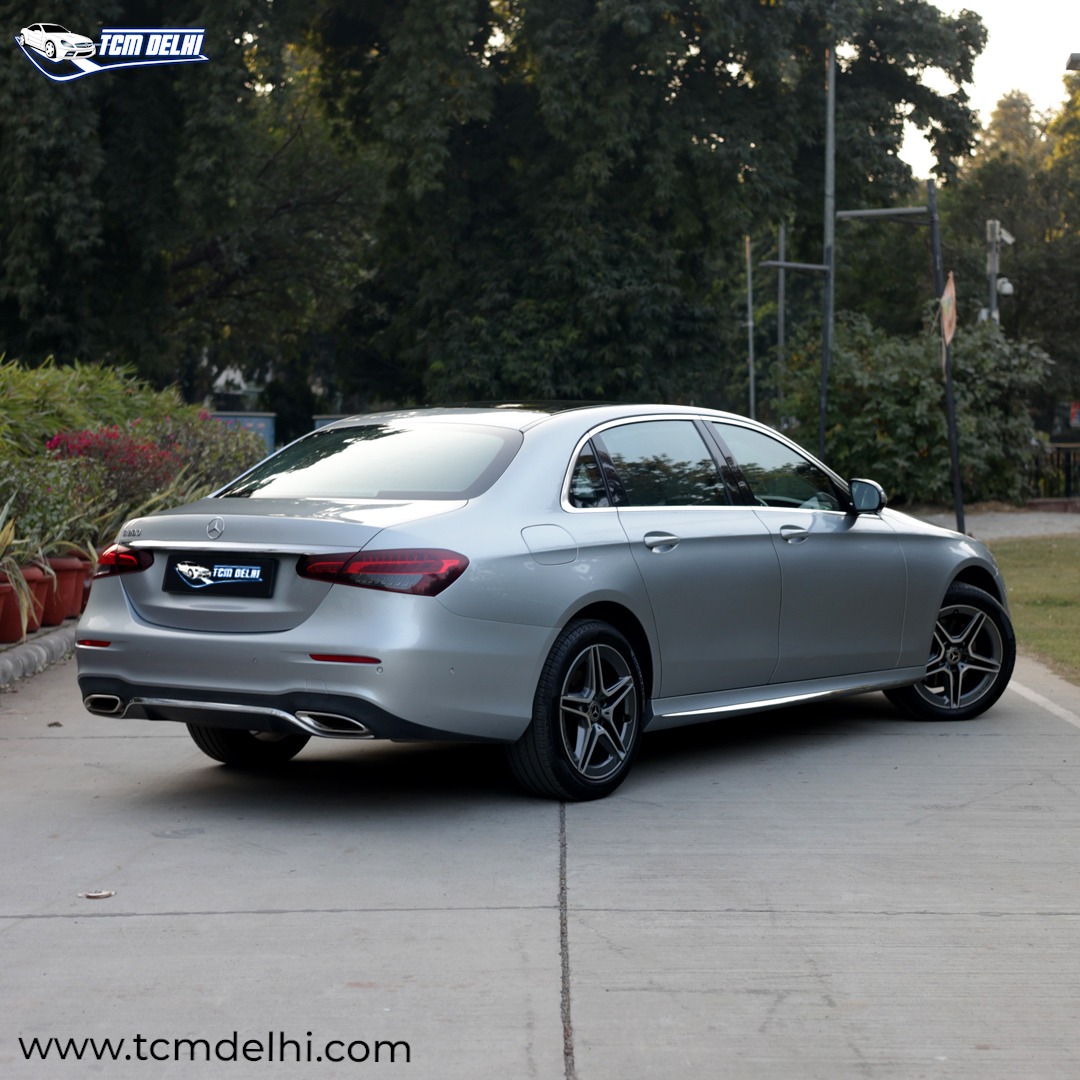 MERCEDES BENZ E200 EXCLUSIVE