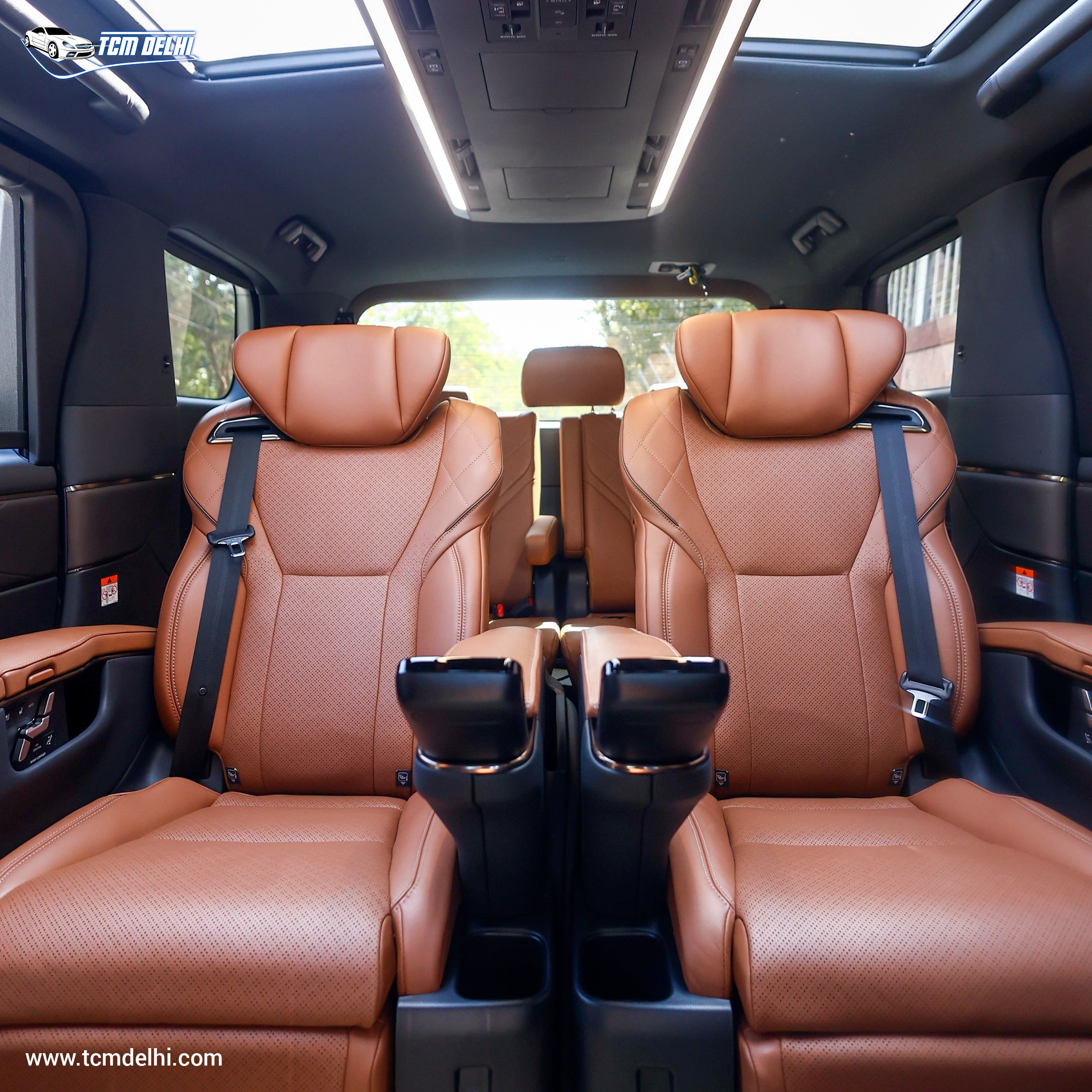 TOYOTA VELLFIRE EXECUTIVE LOUNGE