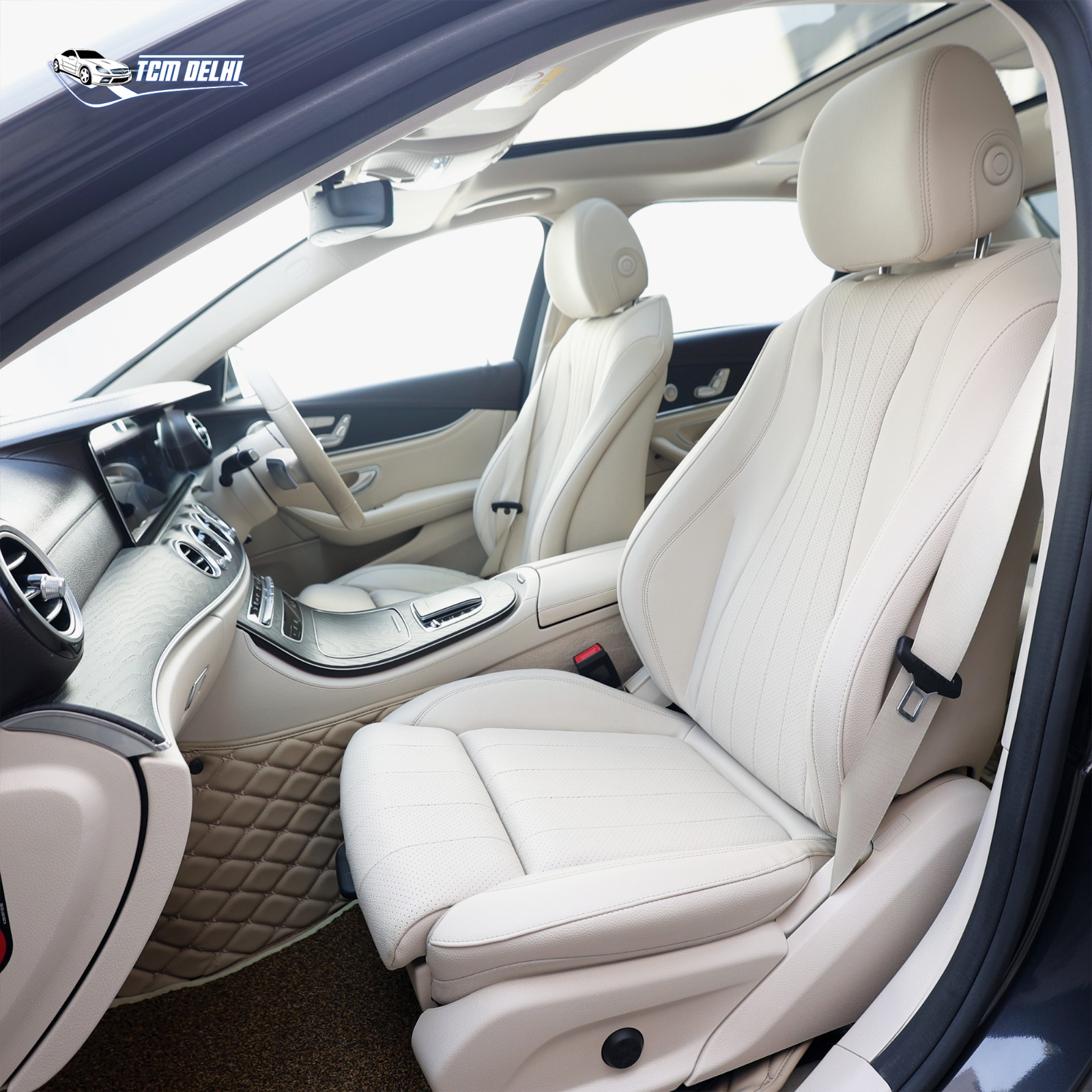 MERCEDES BENZ E200
