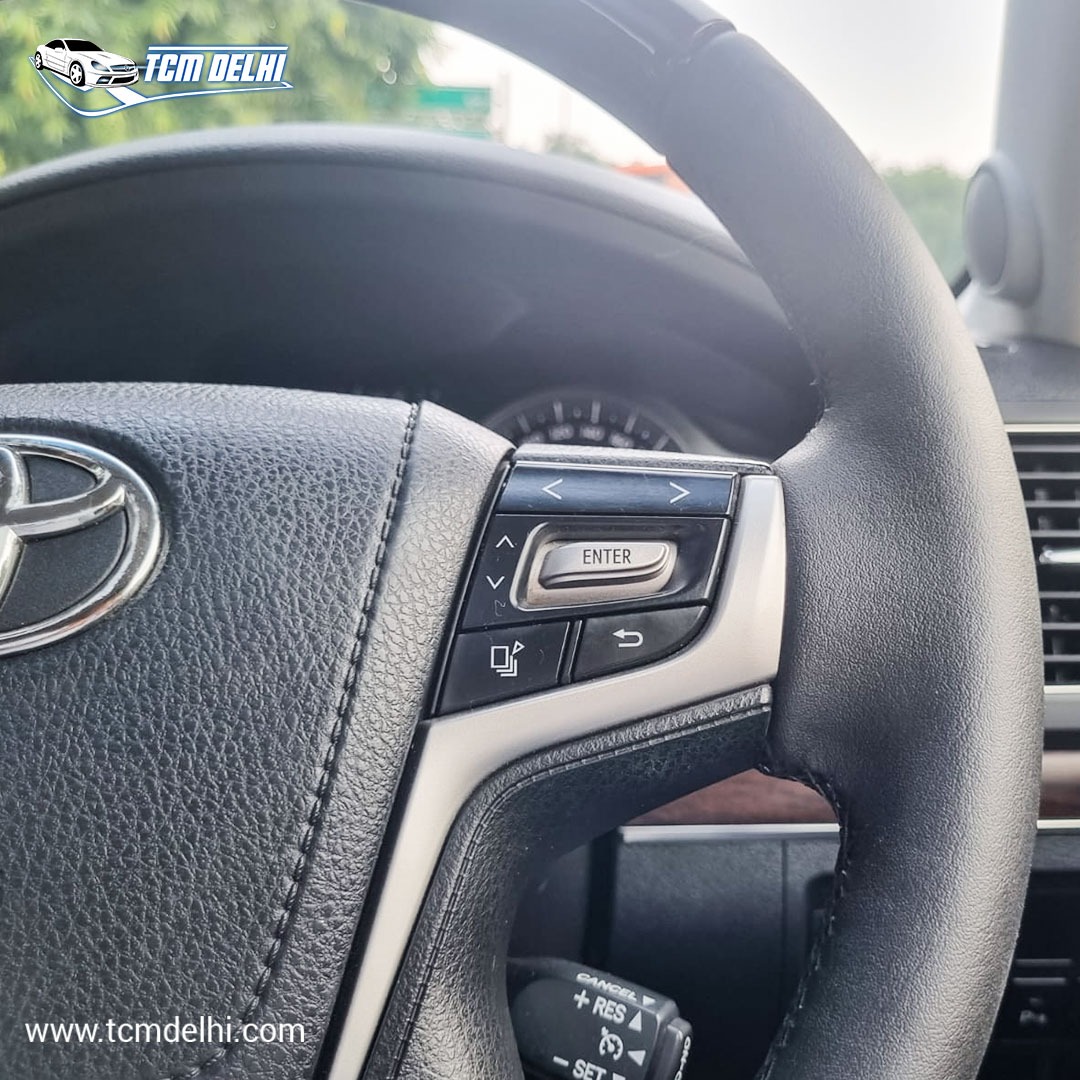 TOYOTA LAND CRUISER VX V8