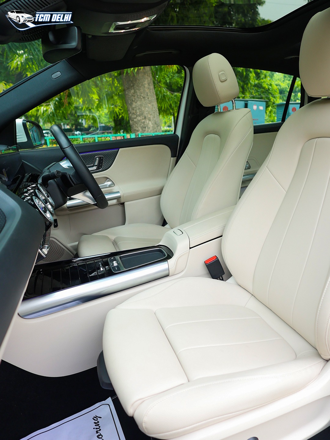 MERCEDES BENZ GLA200