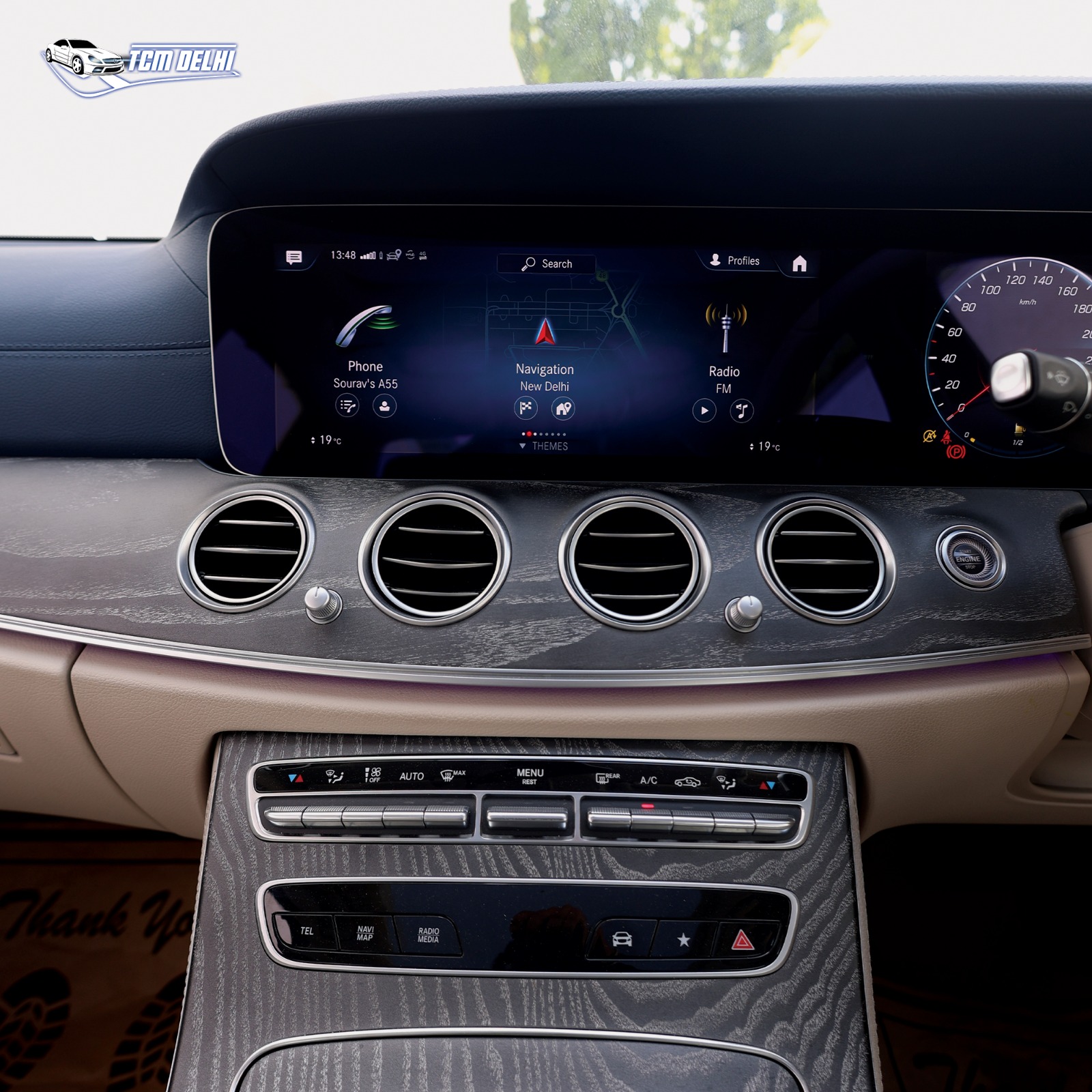 MERCEDES BENZ E200