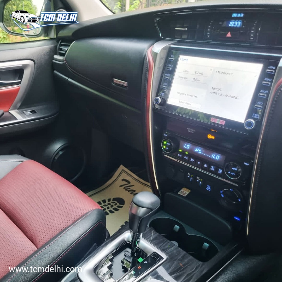 TOYOTA FORTUNER LEGENDER 4X4 A/T