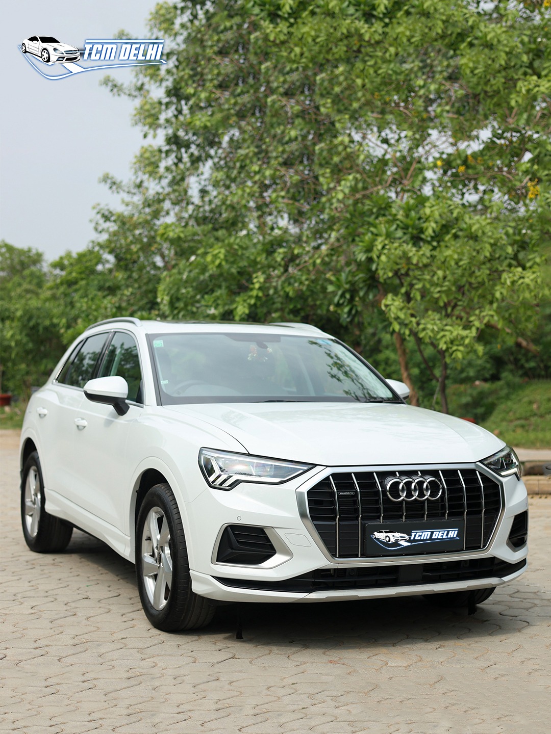 AUDI Q3 40 TFSI TECHNOLOGY
