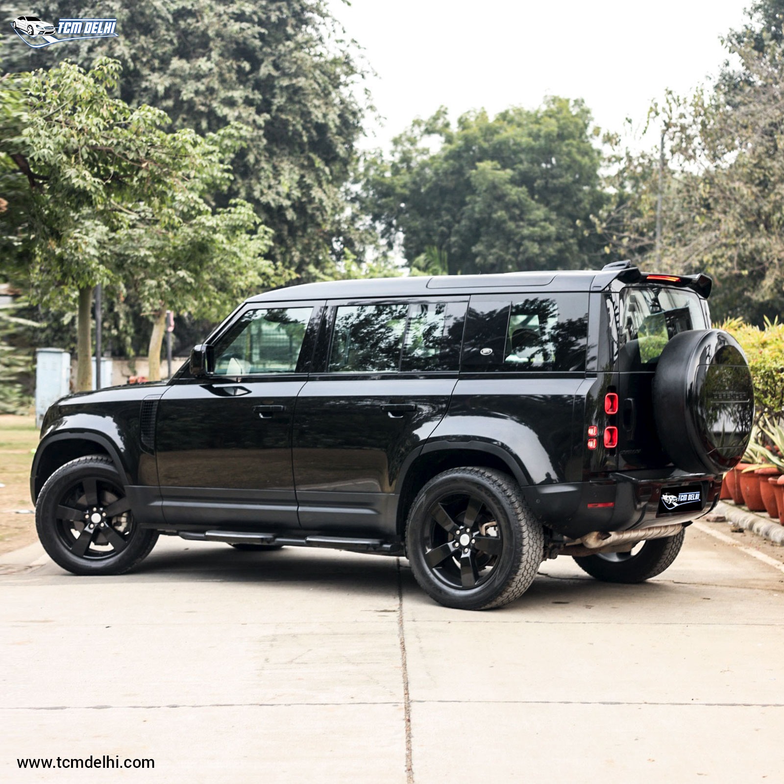 LAND ROVER DEFENDER 2.0 HSE