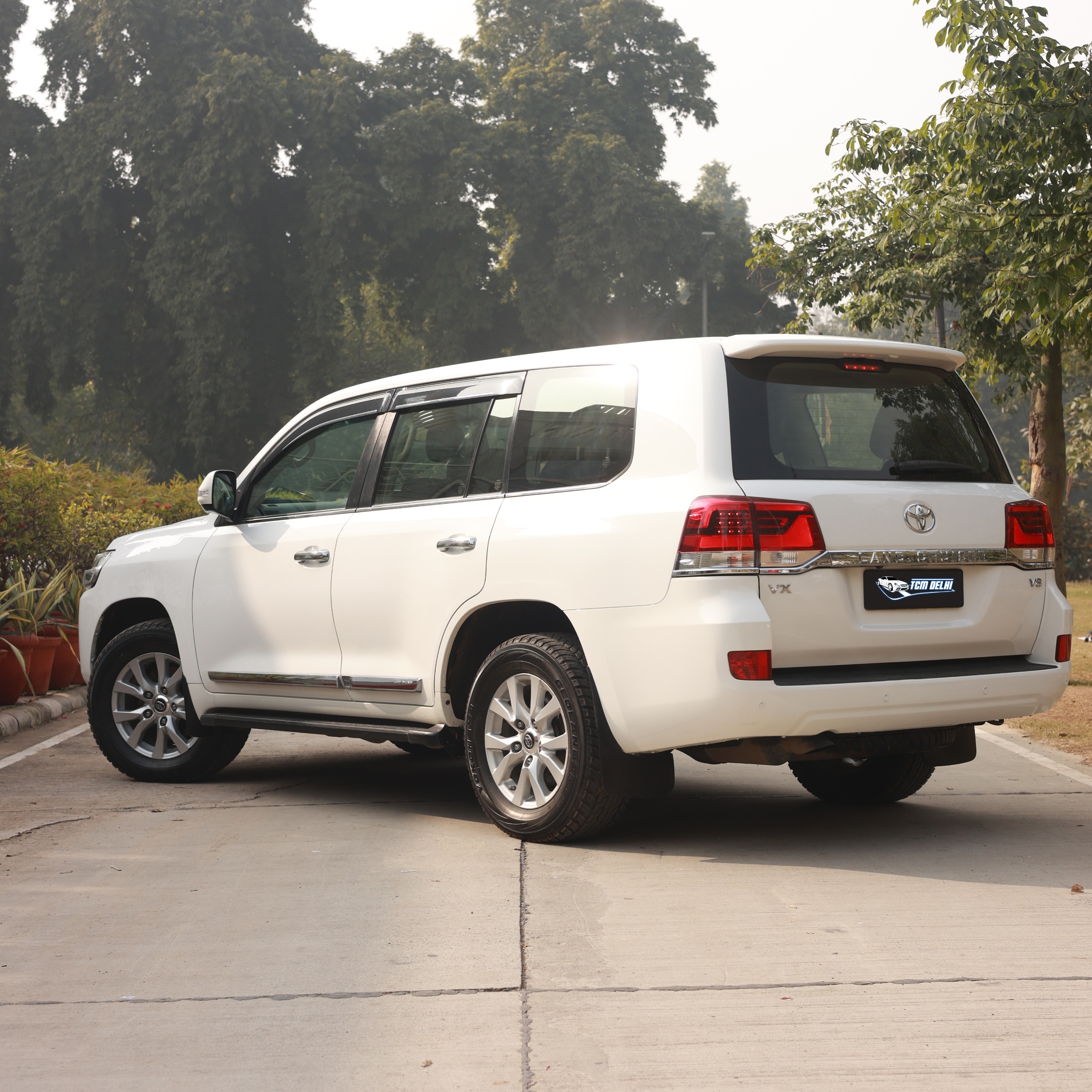 TOYOTA LAND CRUISER VX