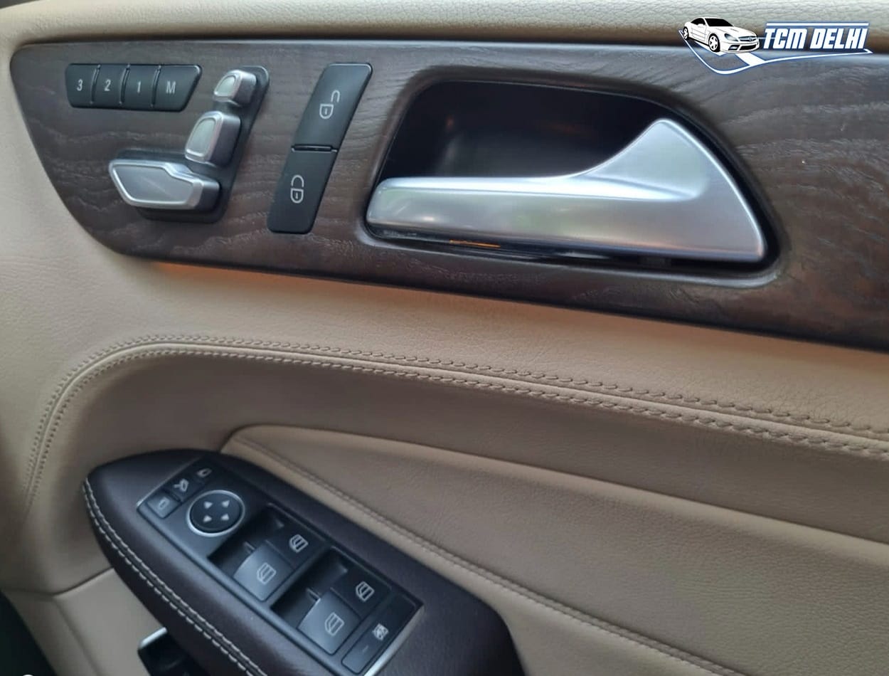 MERCEDES BENZ GLS350D 4MATIC